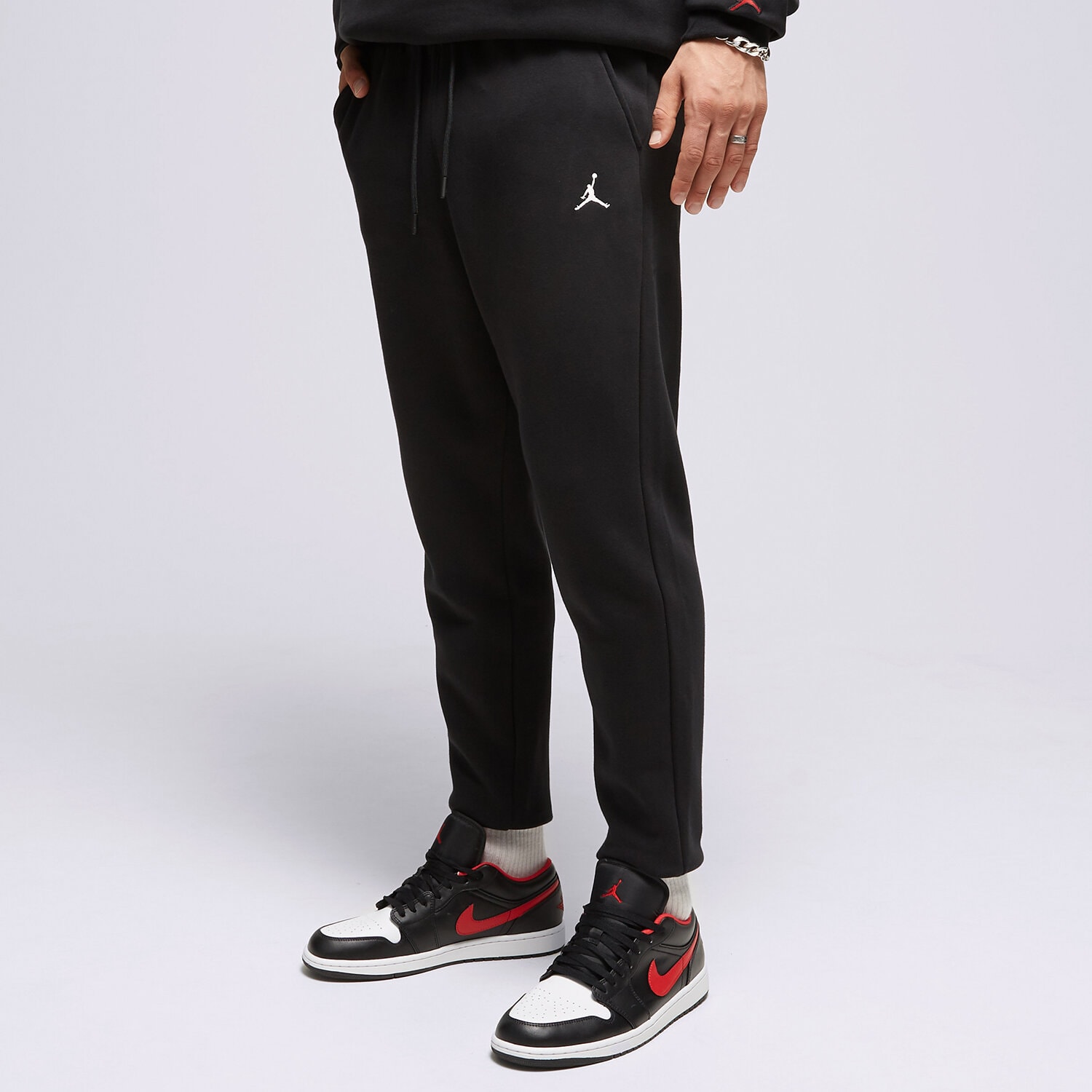 Spodnie sportowe męskie JORDAN SPODNIE M J ESS FLC PANT FJ7779-010 CZARNY