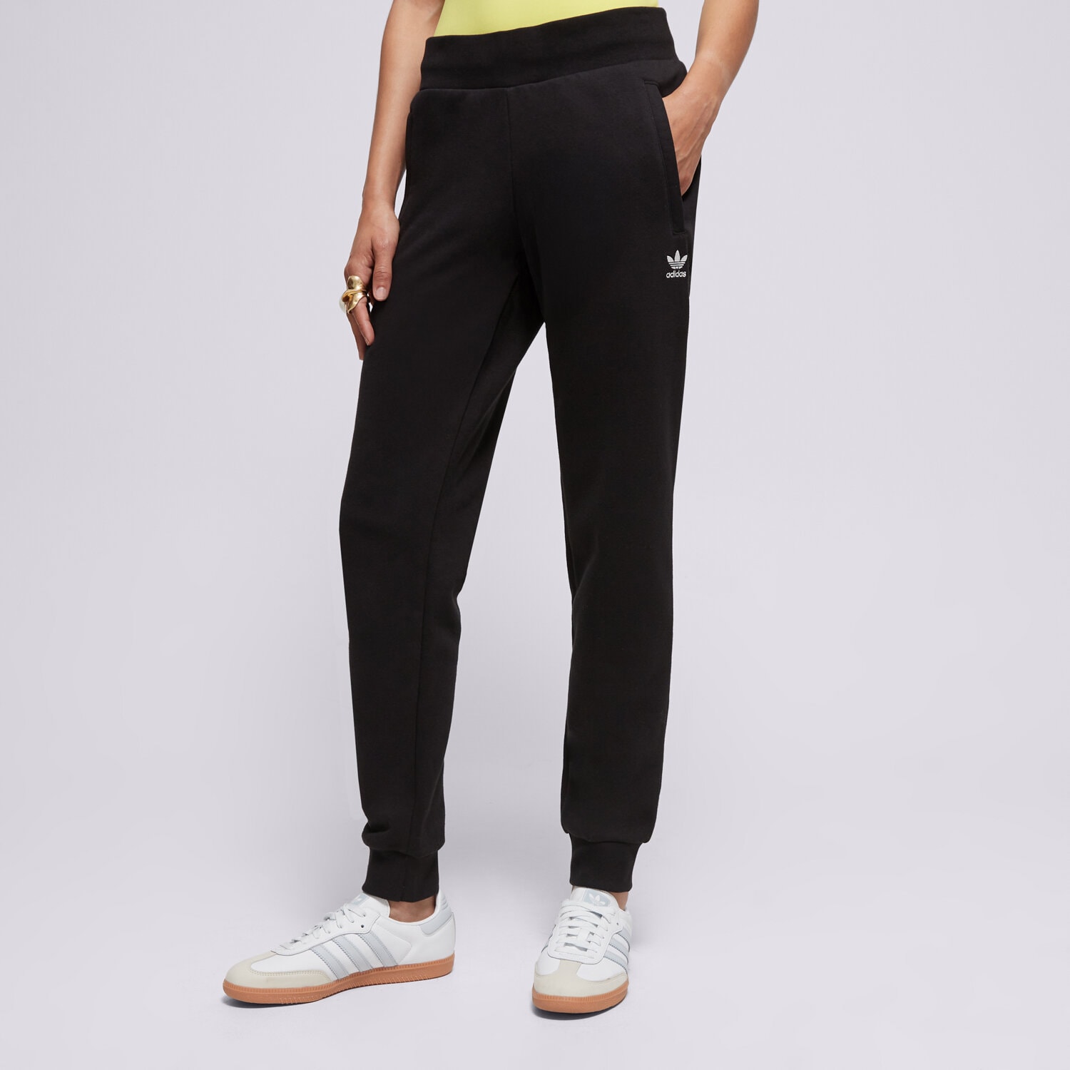 Spodnie sportowe damskie ADIDAS SPODNIE TRACK IA6457 CZARNY