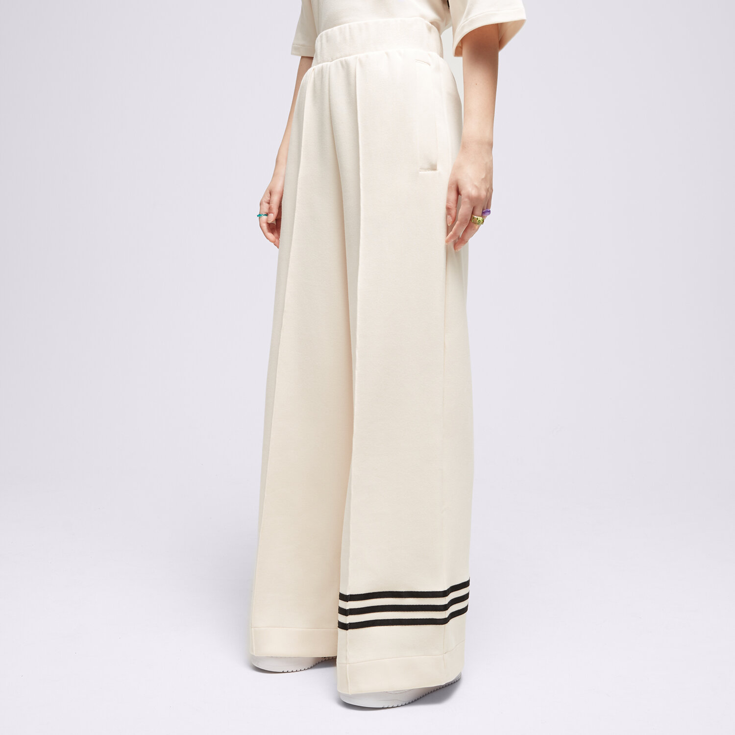 Spodnie sportowe damskie ADIDAS SPODNIE TRACKPANT IM1834 BIAŁY