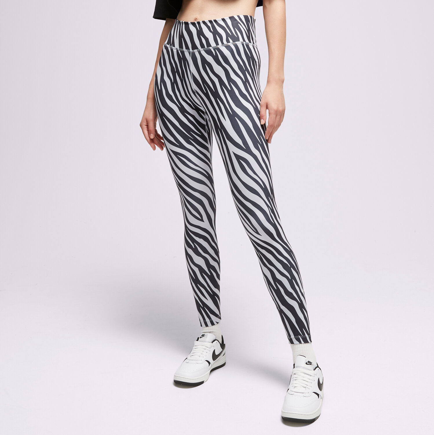 Spodnie sportowe damskie NIKE LEGGINGS DC5276 DC5276-596 BIAŁY