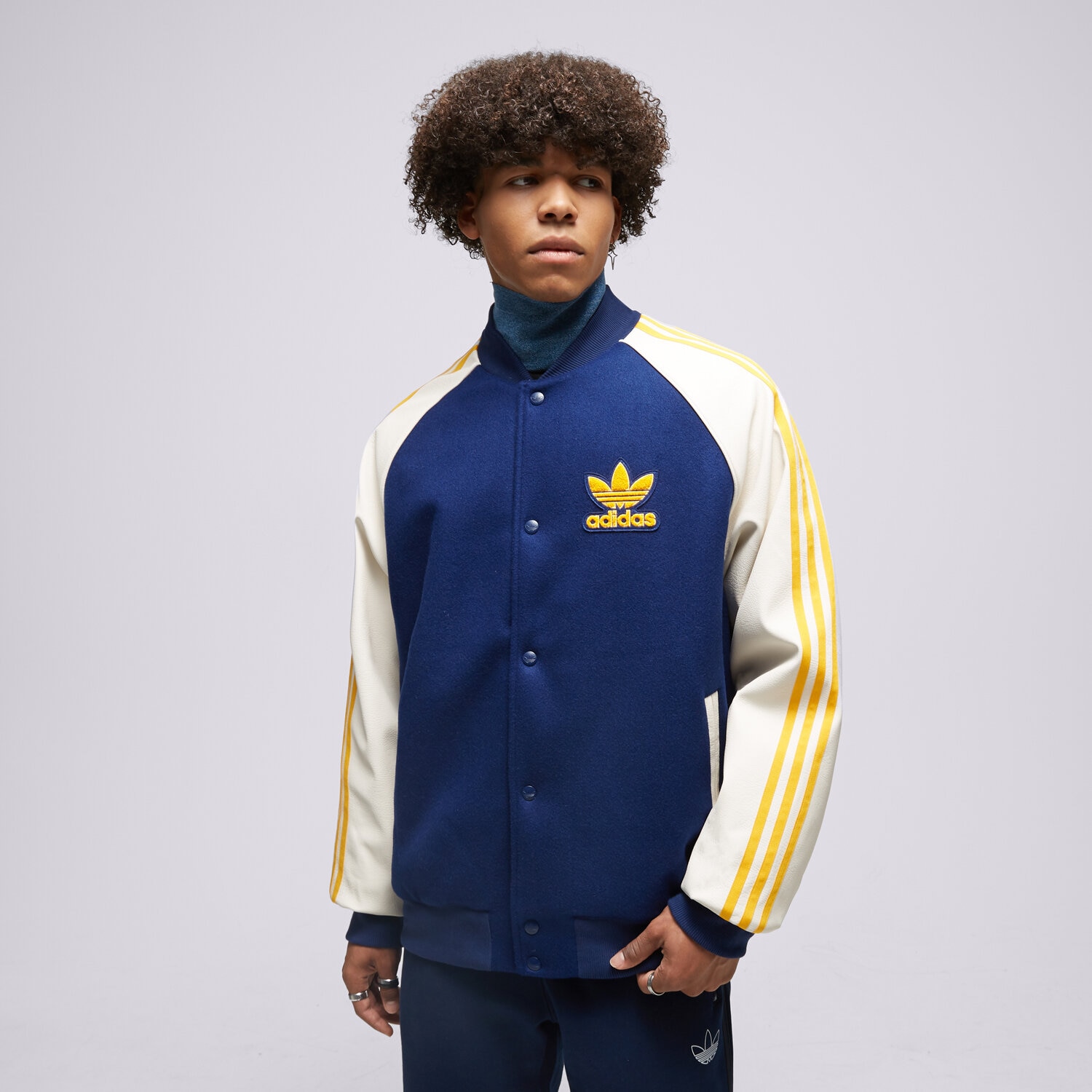 Kurtka wiosenna / jesienna męska ADIDAS KURTKA SST VARSITY IL2574 NIEBIESKI