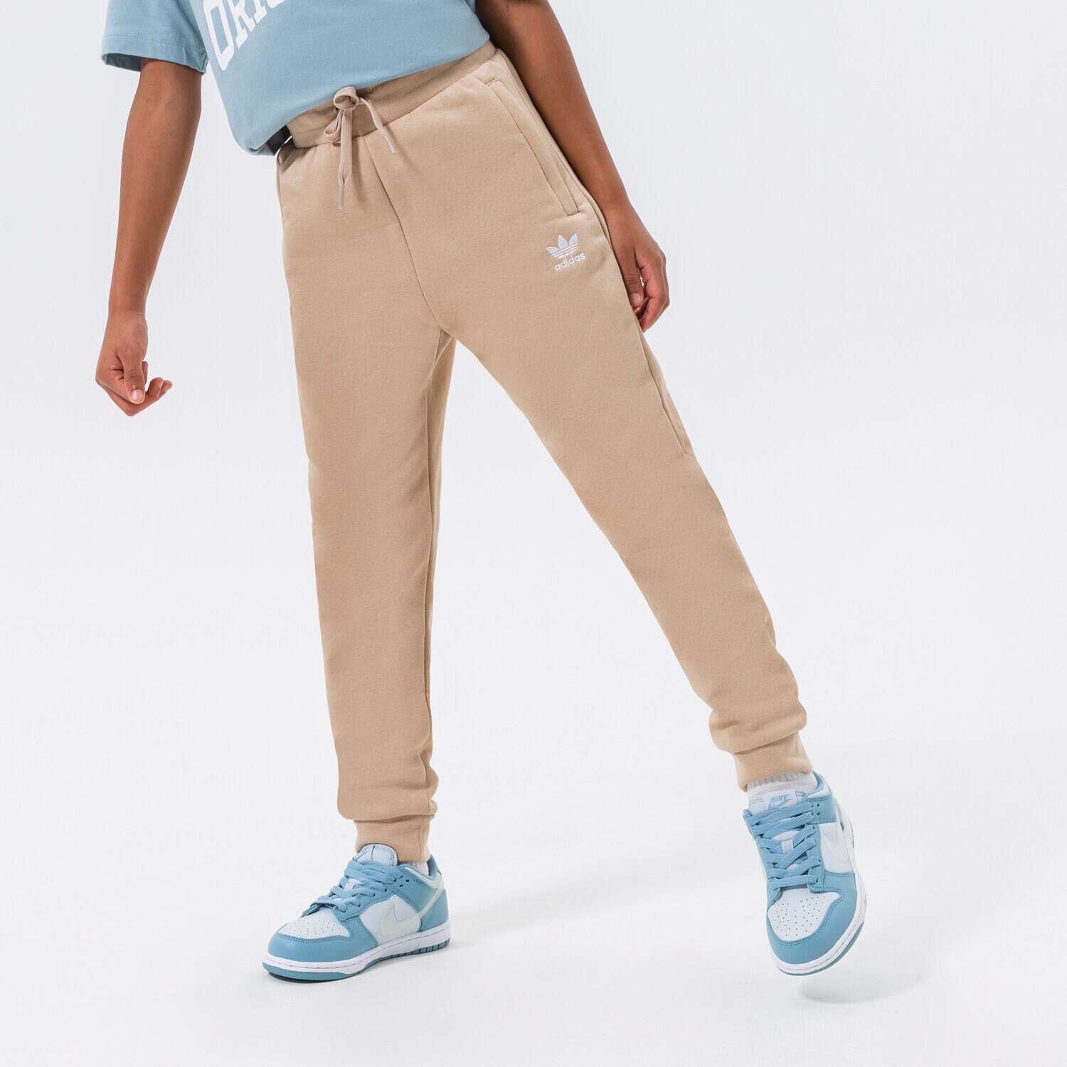 Sportowe spodnie dziecięce ADIDAS SPODNIE GIRL HK2860 BEŻOWY