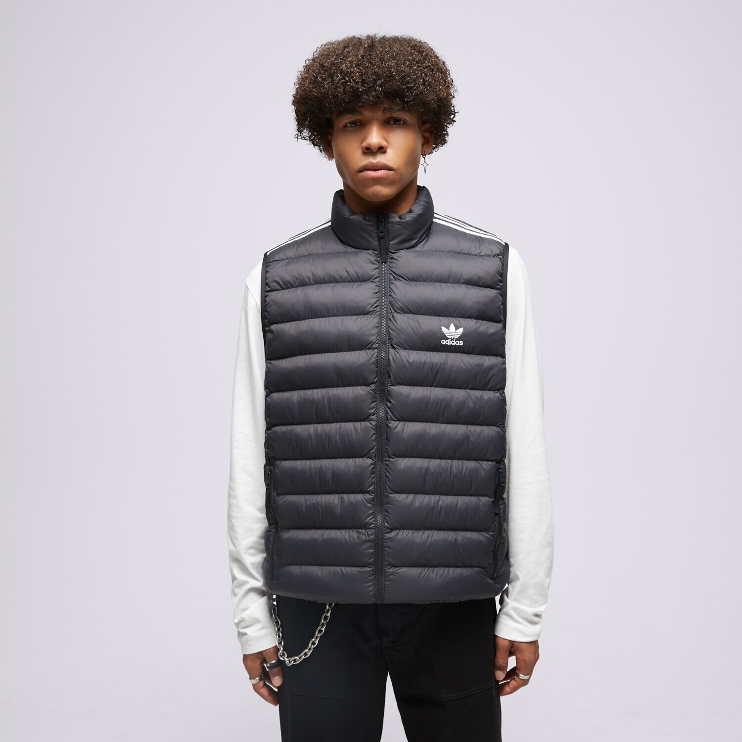 Bezrękawniki męskie sportowe ADIDAS BEZRĘKAWNIK PADDED VEST HZ0686 CZARNY