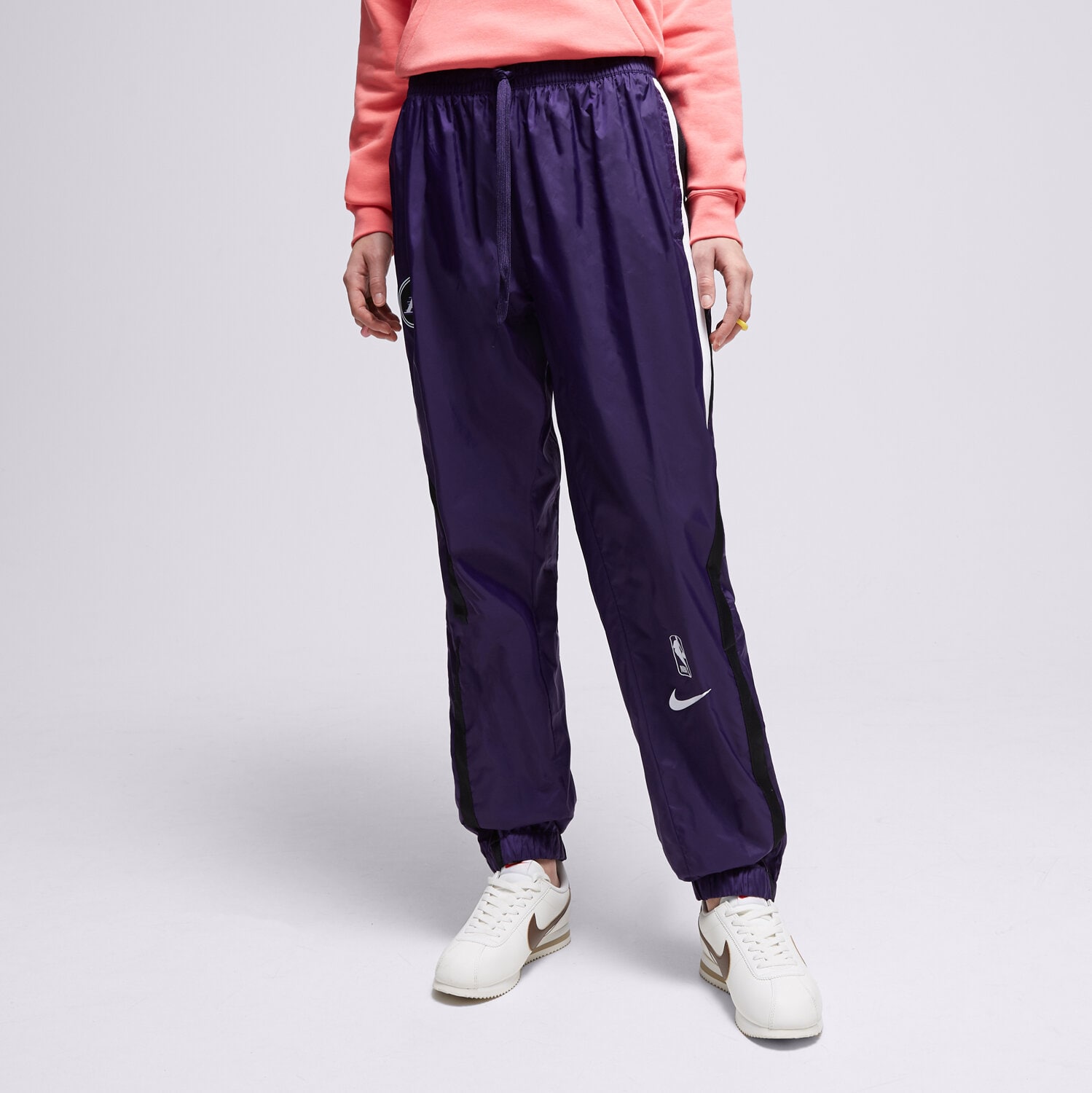 Spodnie sportowe damskie NIKE SPODNIE LAL W NK TRKST PANT CTS CE NBA DN4734-535 GRANATOWY