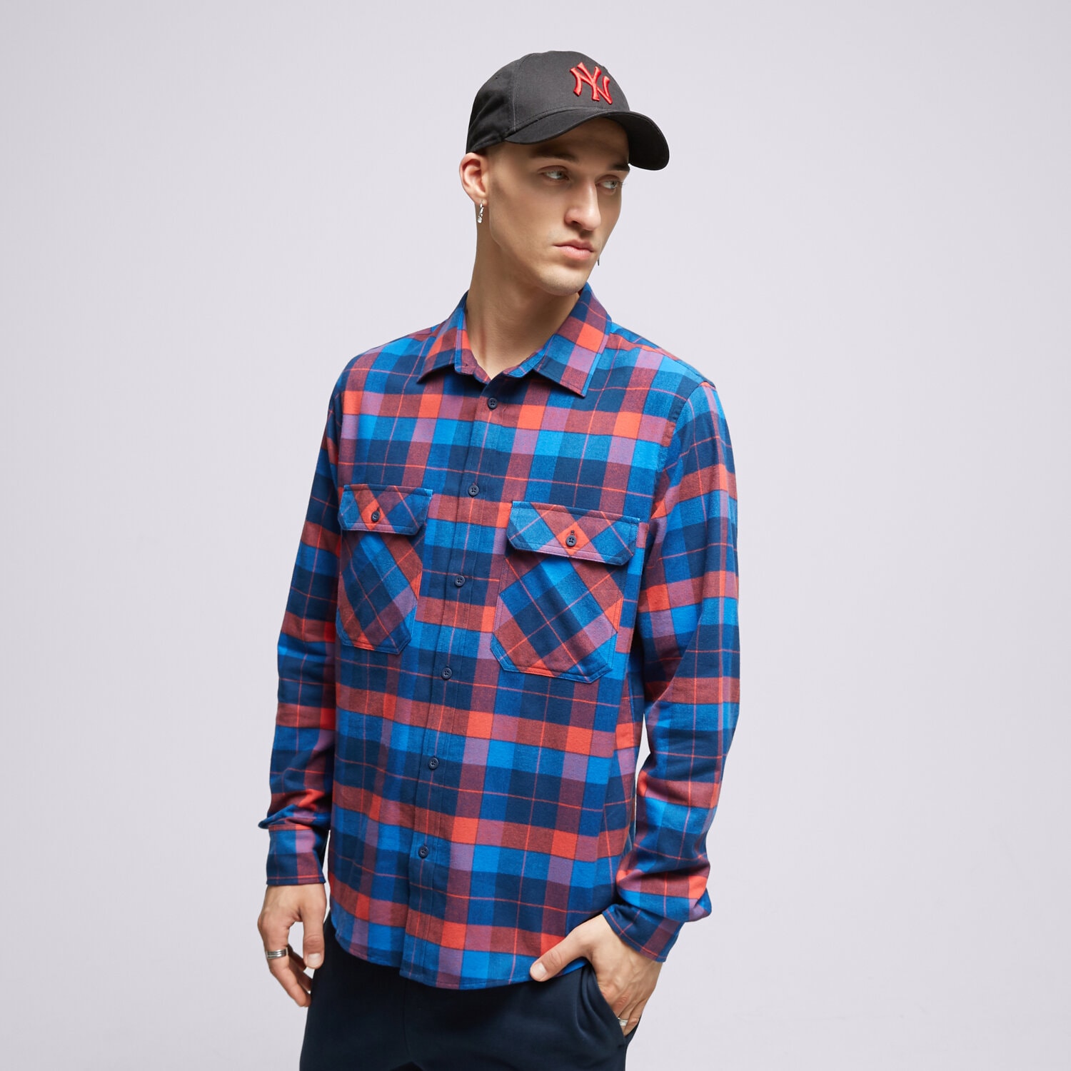 Koszule męskie sportowe HELLY HANSEN KOSZULA LOKKA ORGANIC FLANNEL LS 62731_101 CZERWONY