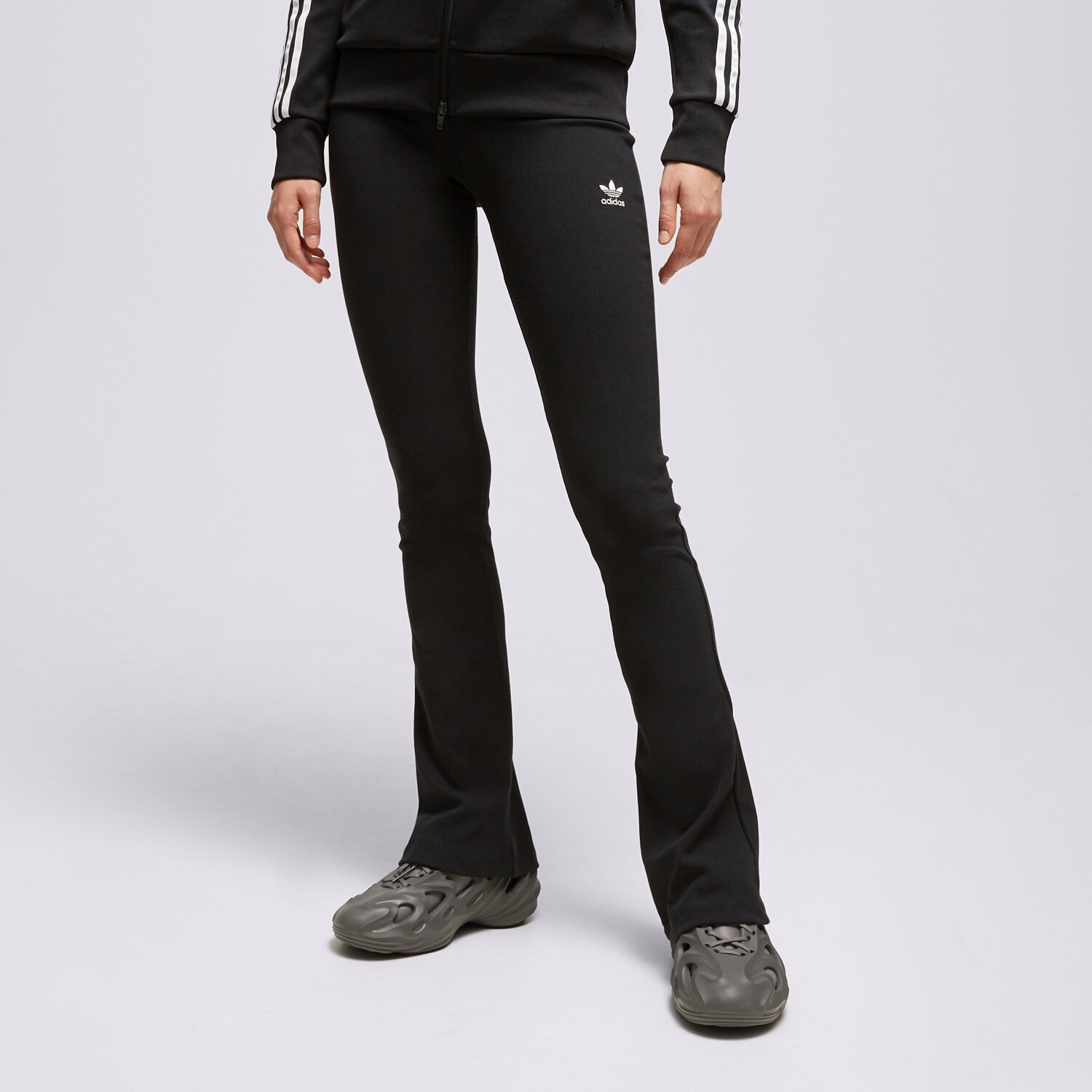 Spodnie sportowe damskie ADIDAS SPODNIE RIB FLARED PANT II8056 CZARNY