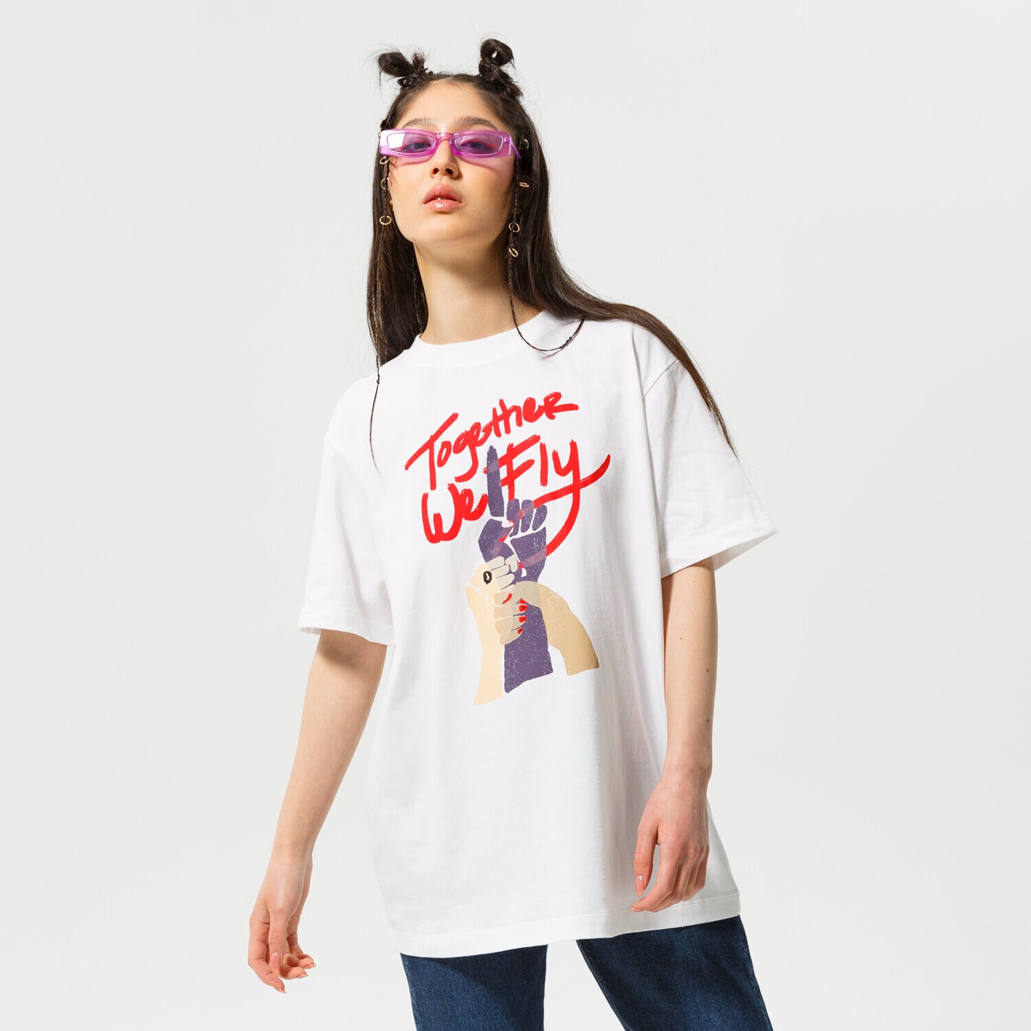 Koszulka, t-shirt damski NIKE T-SHIRT W NK TEE BF SWSH FLY NBA DR2595-100 BIAŁY