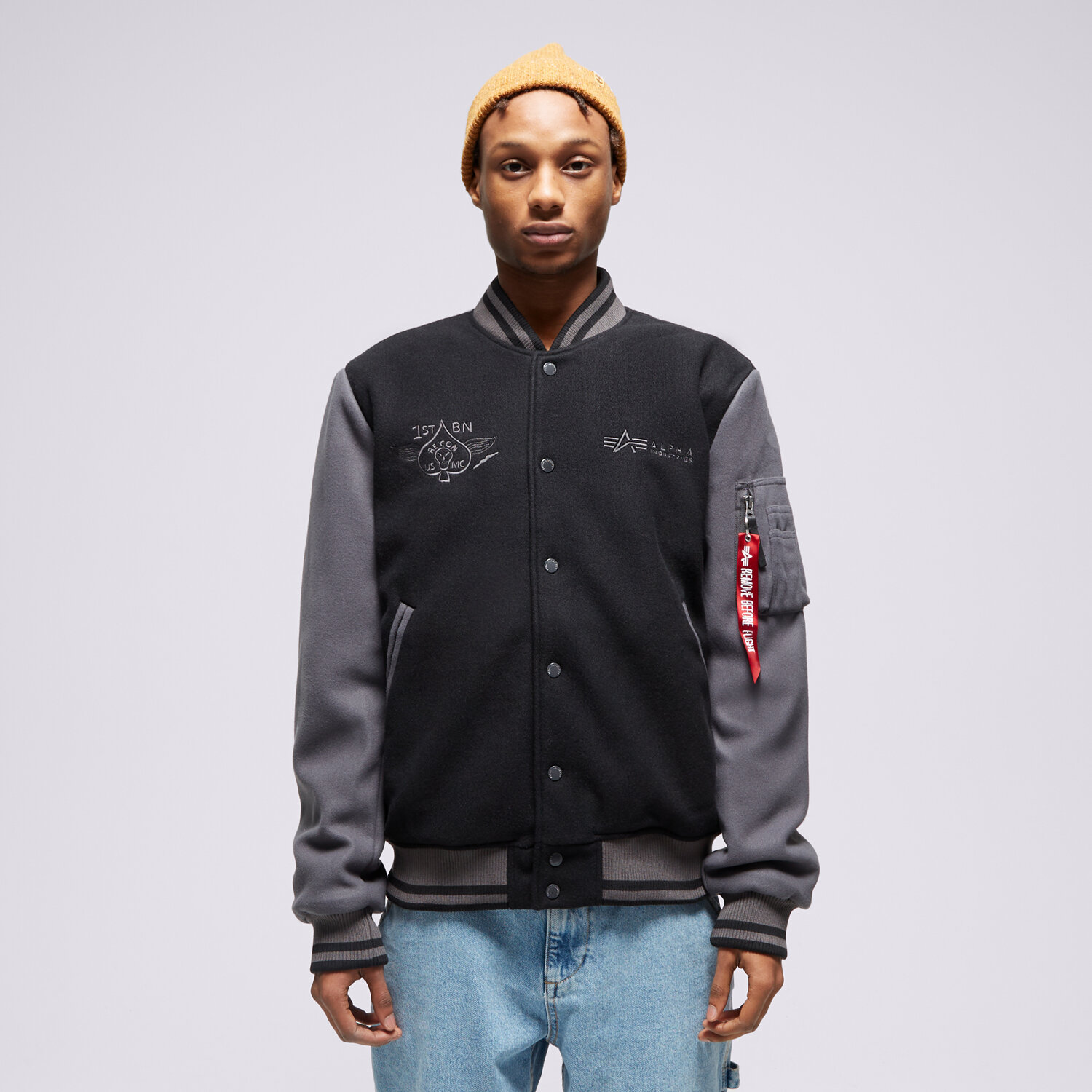 Kurtka zimowa męska ALPHA INDUSTRIES KURTKA VARSITY AIR FORCE 1381073 CZARNY