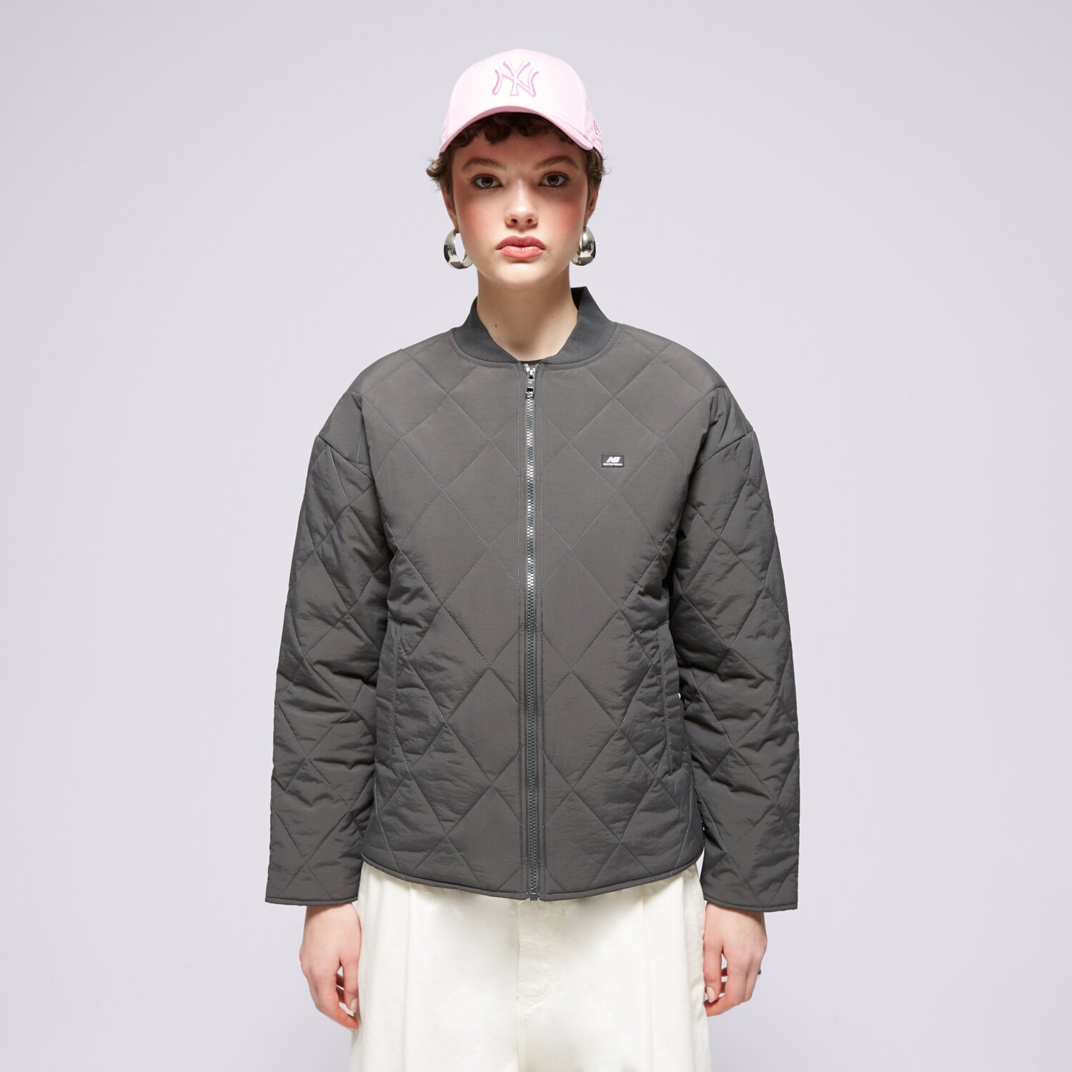 Kurtka wiosenna / jesienna damska NEW BALANCE KURTKA KURTKA ATHLETICS FASHION INSULATED ACK WJ33504ACK KHAKI