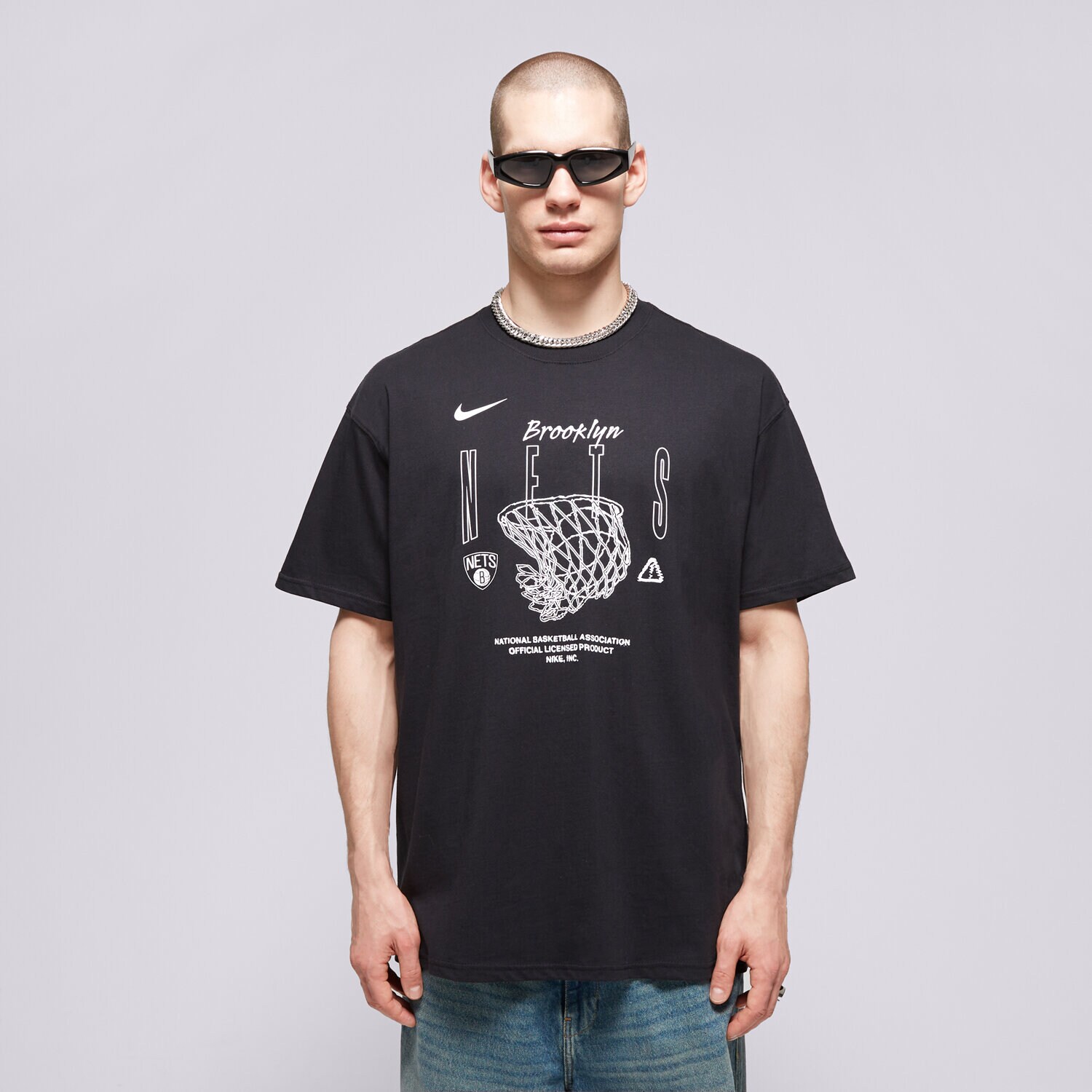 Koszulka, t-shirt sportowy męski NIKE T-SHIRT BKN M NK CTS MAX90 1 SS TEE NBA FJ0355-010 CZARNY