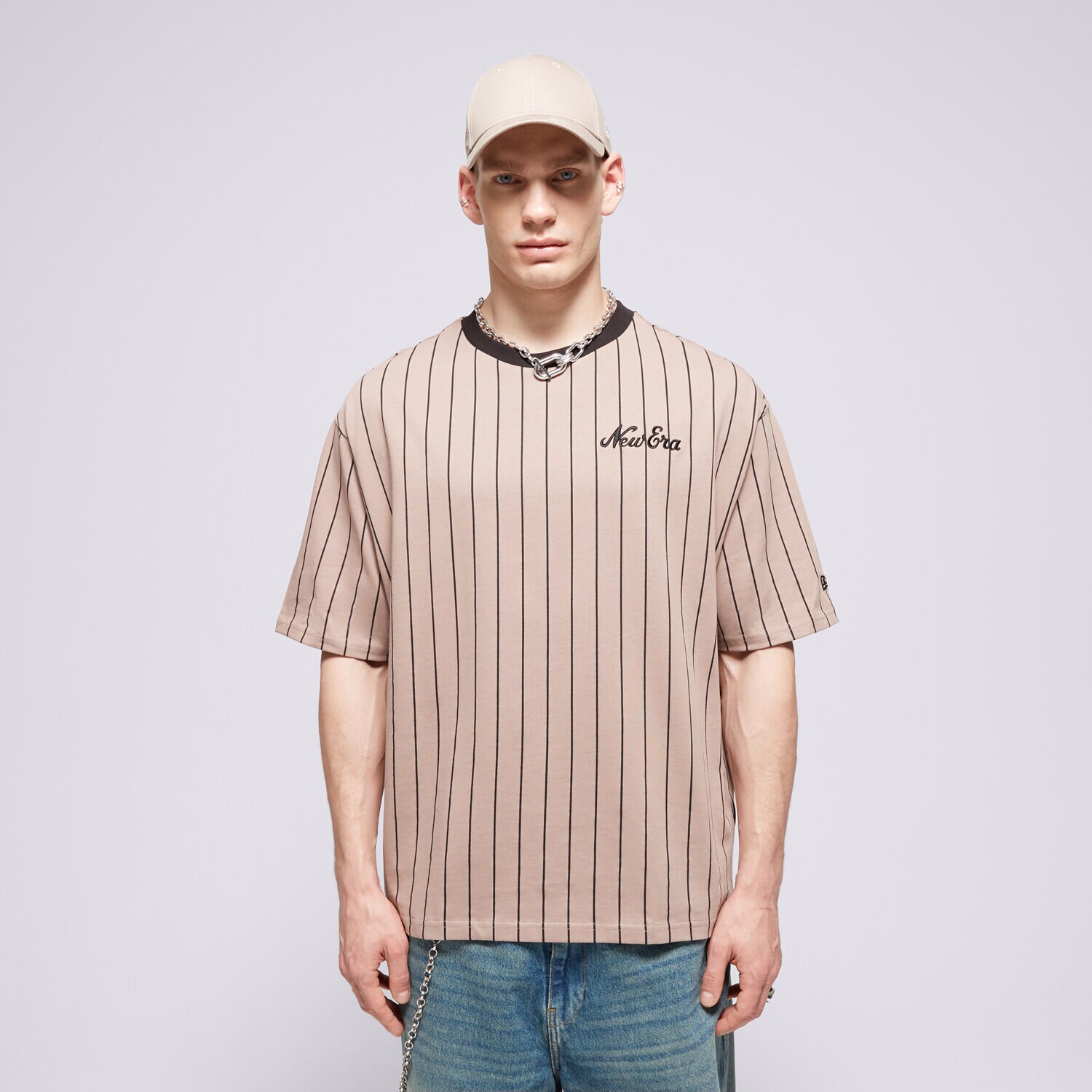 Koszulka, t-shirt sportowy męski NEW ERA T-SHIRT NE PINSTRIPE OS NONE 60435413 BRĄZOWY