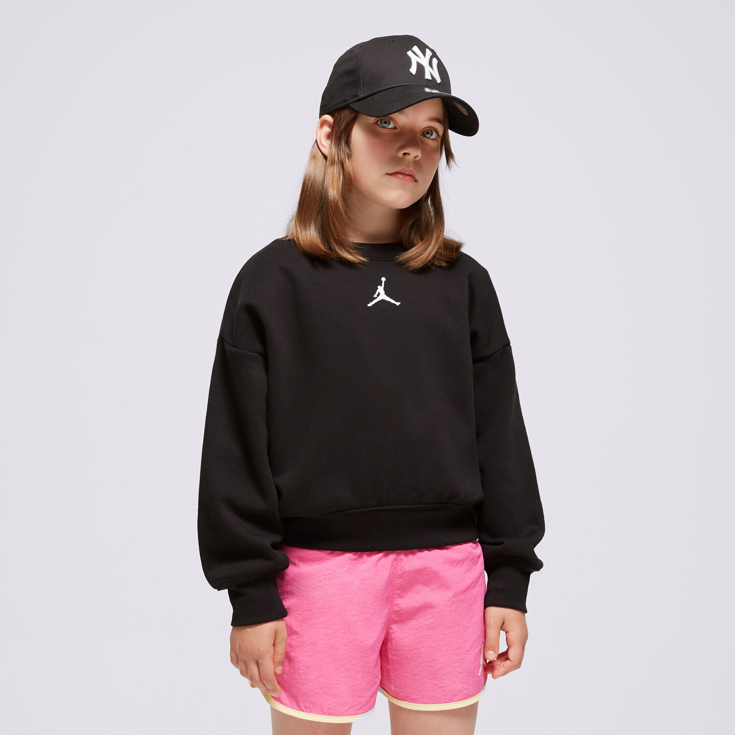 JORDAN BLUZA JDG JUMPMAN ICON PLAY CREW GIRL 45C387 023 CZARNY Dzieci ce Bluzy w Sizeer