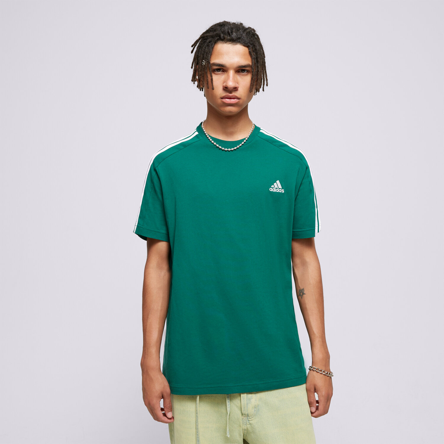Koszulka, t-shirt sportowy męski ADIDAS T-SHIRT SS M 3S SJ T IS1333 ZIELONY