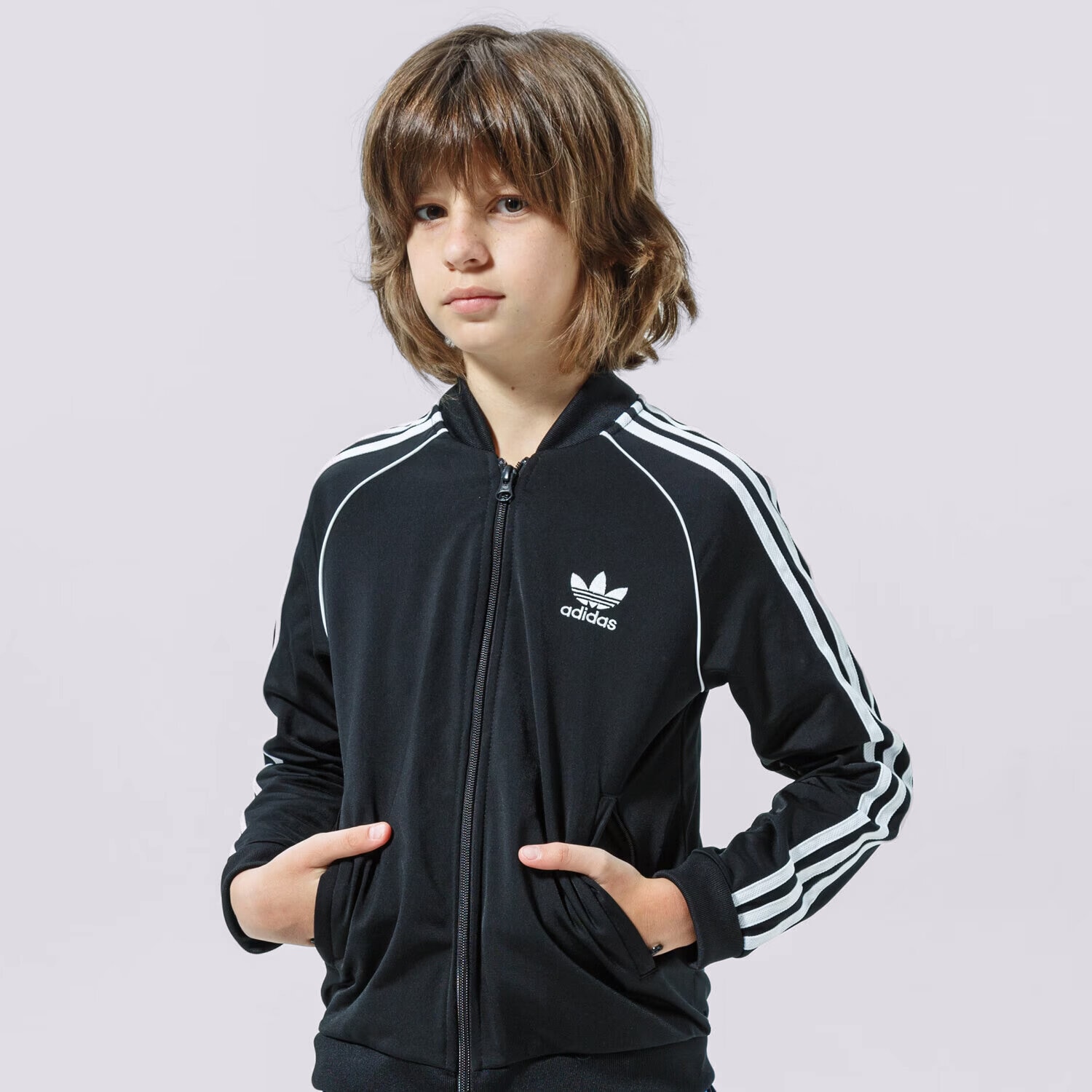 Sportowa bluza dziecięca ADIDAS BLUZA ROZPINANA SST TRACK TOP B GN8451 CZARNY