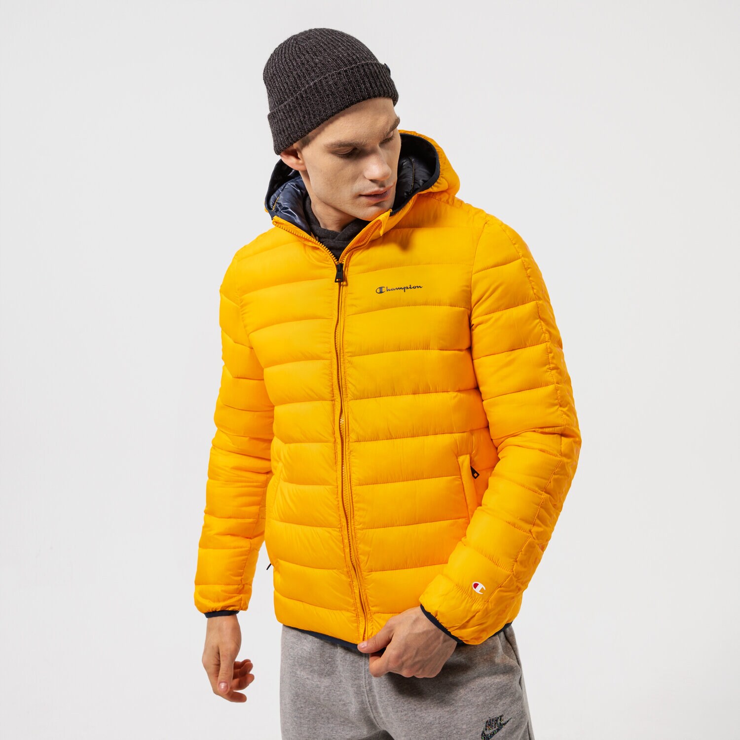 Kurtka zimowa męska CHAMPION KURTKA ZIMOWA HOODED JACKET 216647YS041 ŻÓŁTY