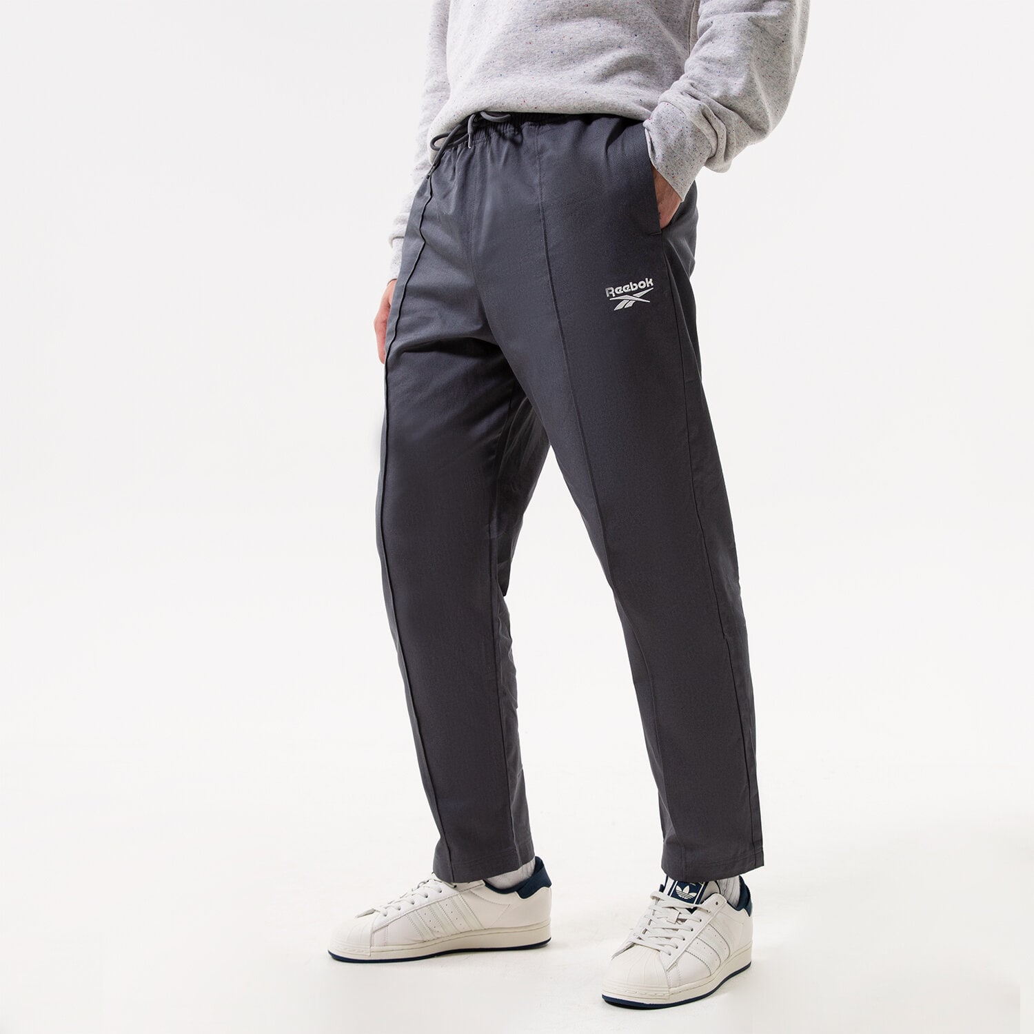 Spodnie sportowe męskie REEBOK SPODNIE CLASSIC WARDROBE TWILL PANTS HS0821 CZARNY