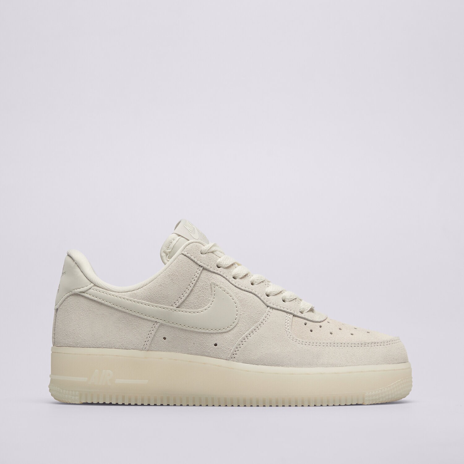 Buty sneakersy damskie NIKE W AIR FORCE 1 '07  IQ0136-100 BIAŁY