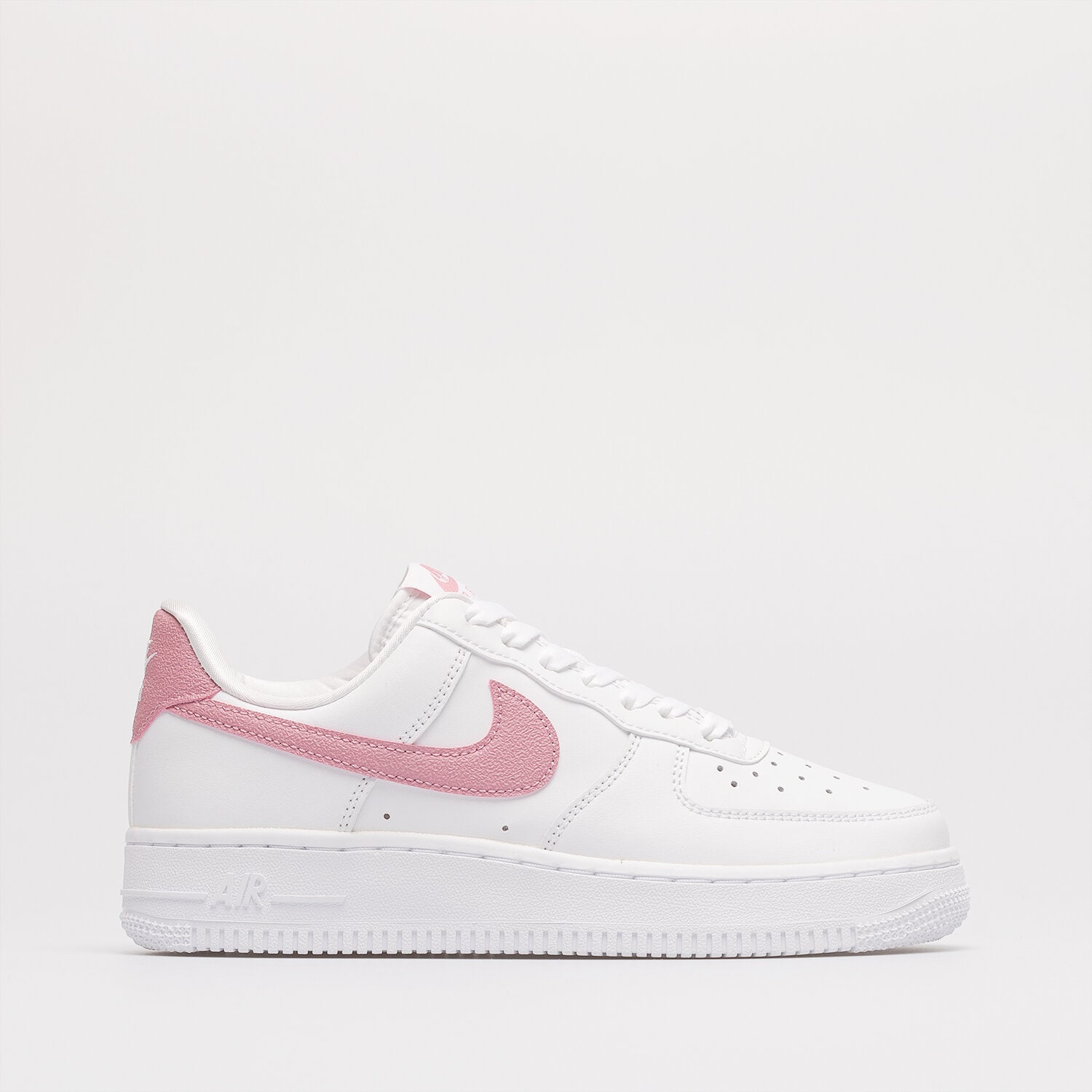 Buty sneakersy damskie NIKE AIR FORCE 1 '07 DQ7569101 BIAŁY