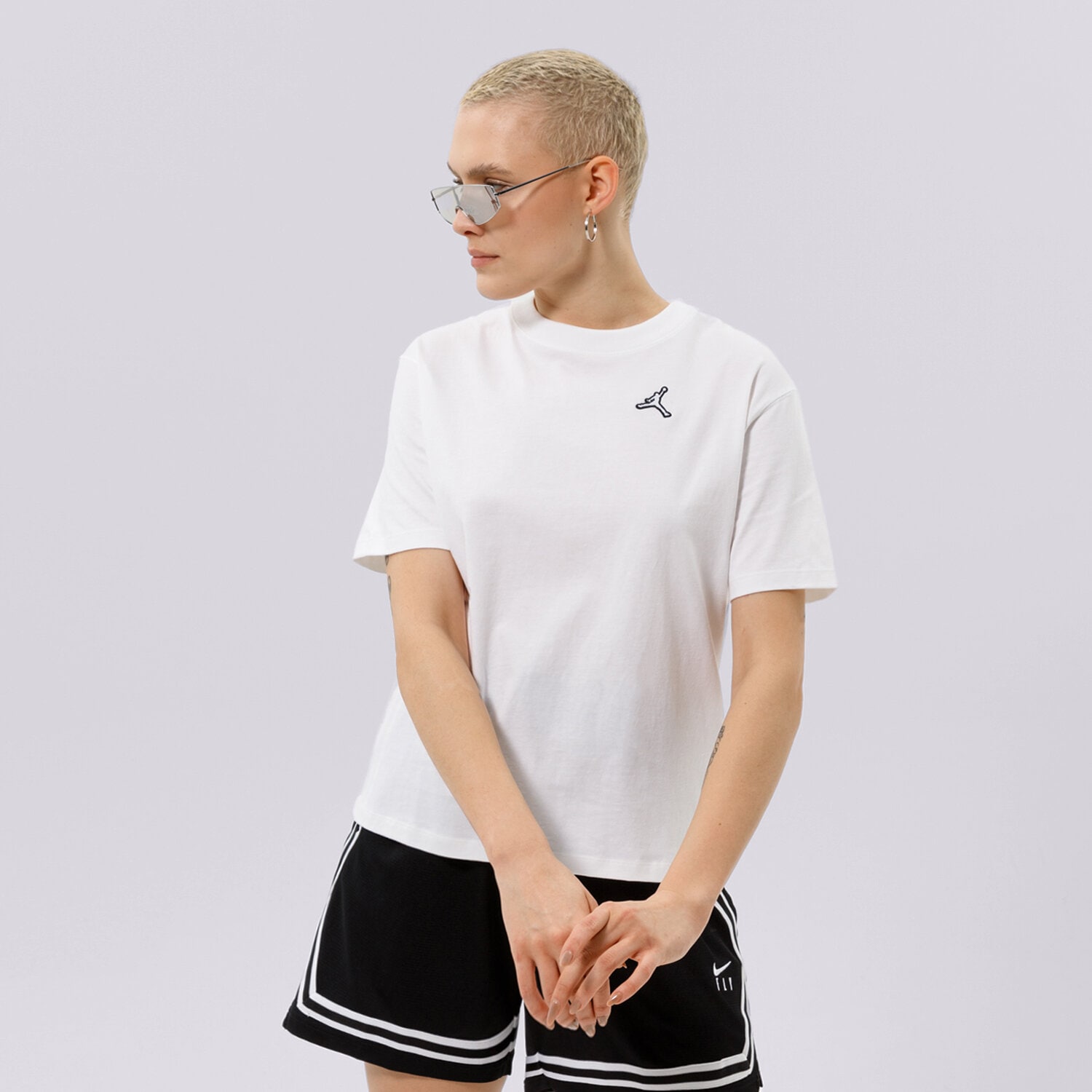 Koszulka, t-shirt damski JORDAN ESSENTIAL T SHIRT DM5029-100 BIAŁY