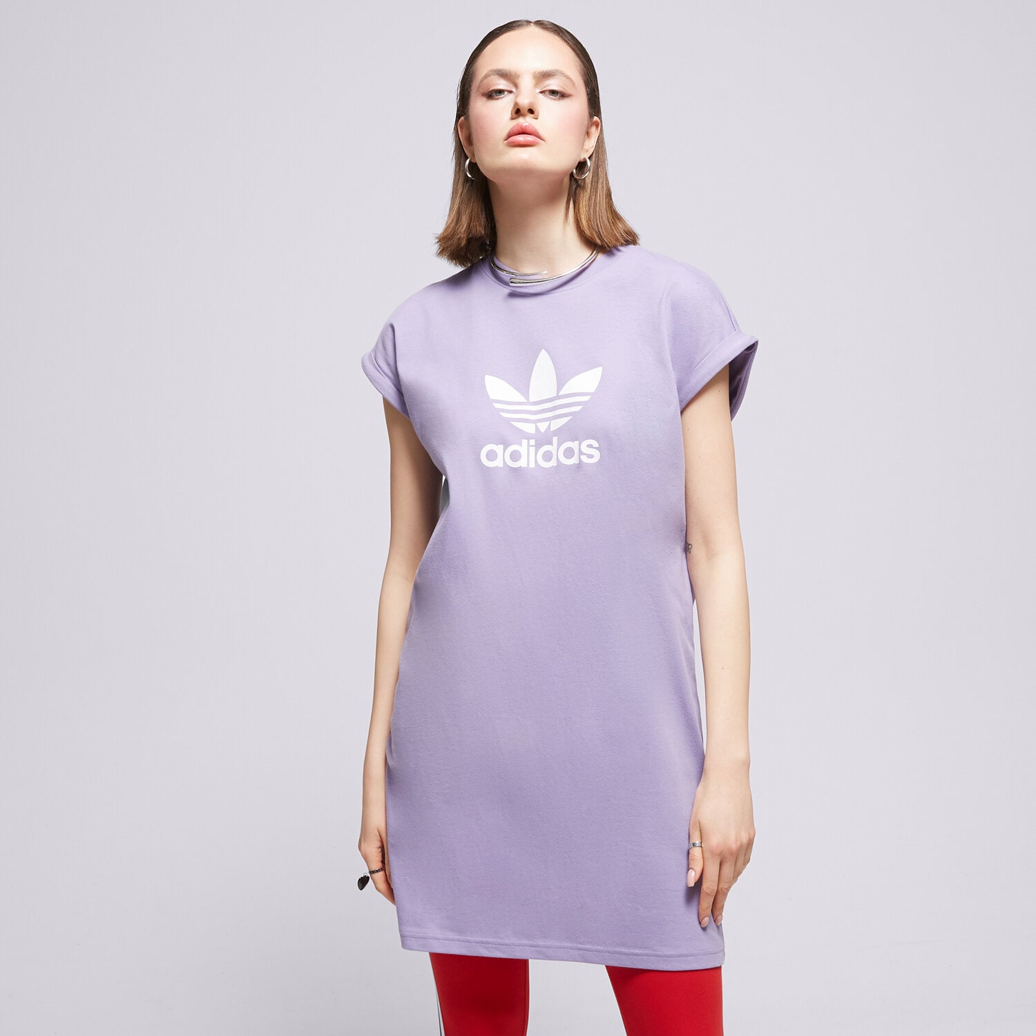 Modna sukienka sportowa ADIDAS SUKIENKA NEW TRFTEEDRESS IC5482 FIOLETOWY