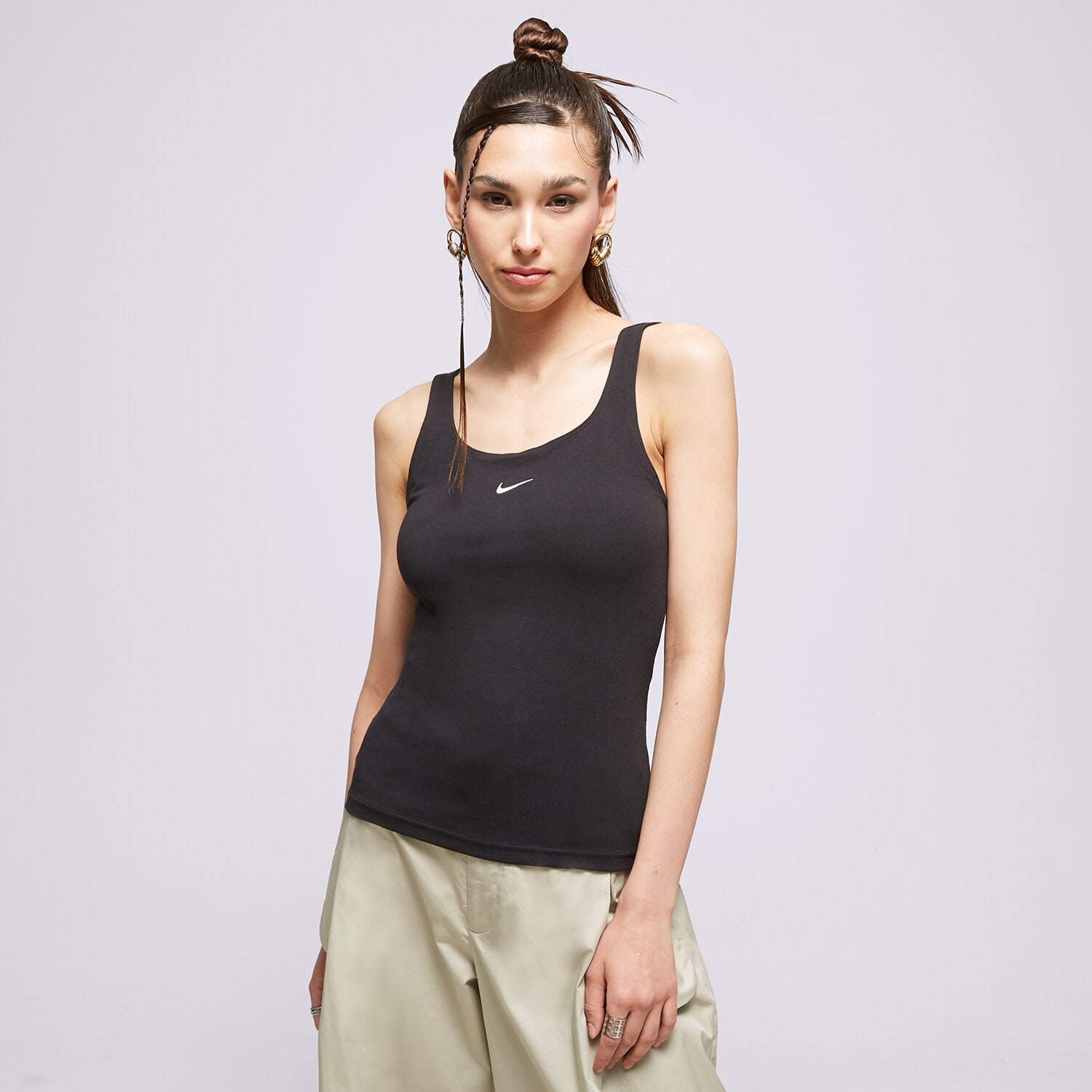 Koszulka, t-shirt damski NIKE T-SHIRT W NSW ESSNTL CAMI TANK DH1345-010 CZARNY