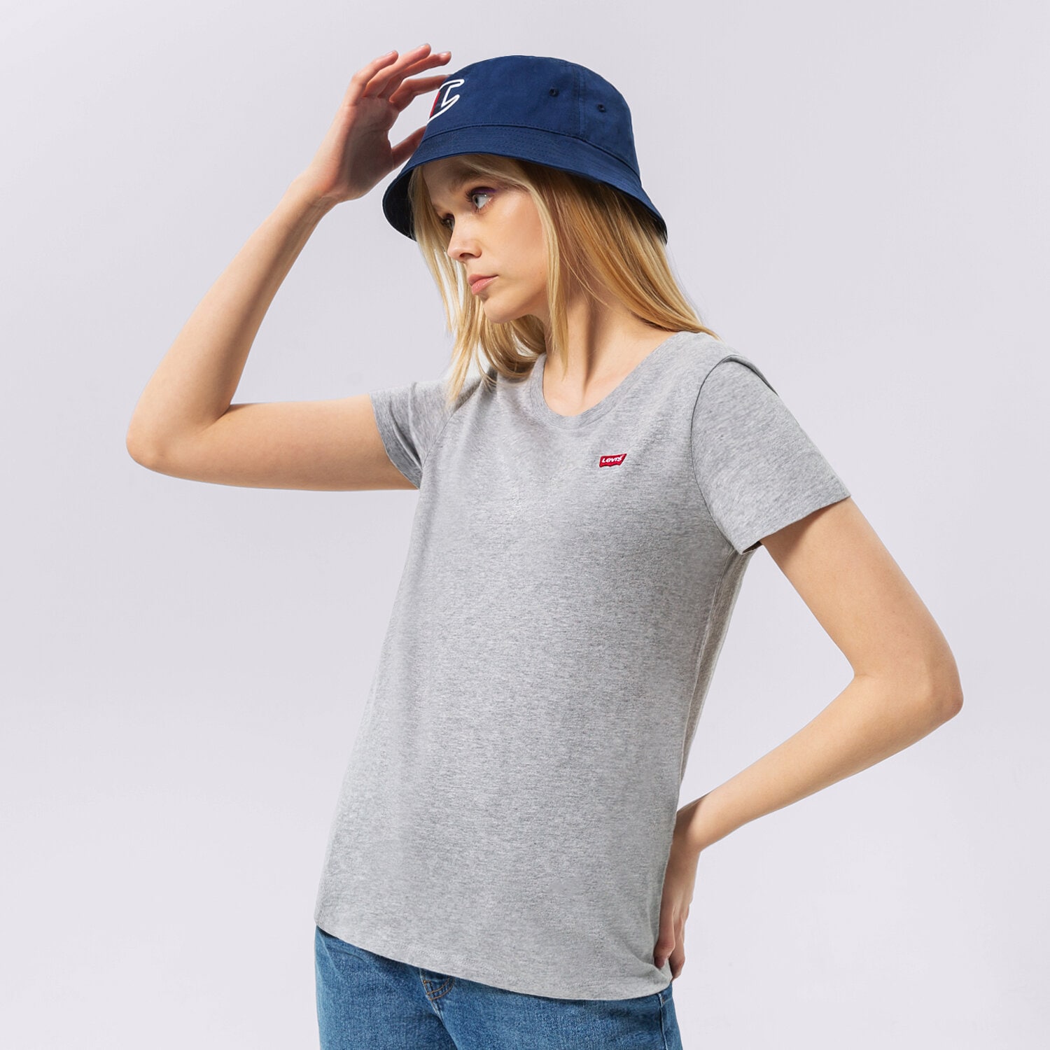 Koszulka, t-shirt damski LEVI'S T-SHIRT PERFECT TEE 39185-0143 SZARY
