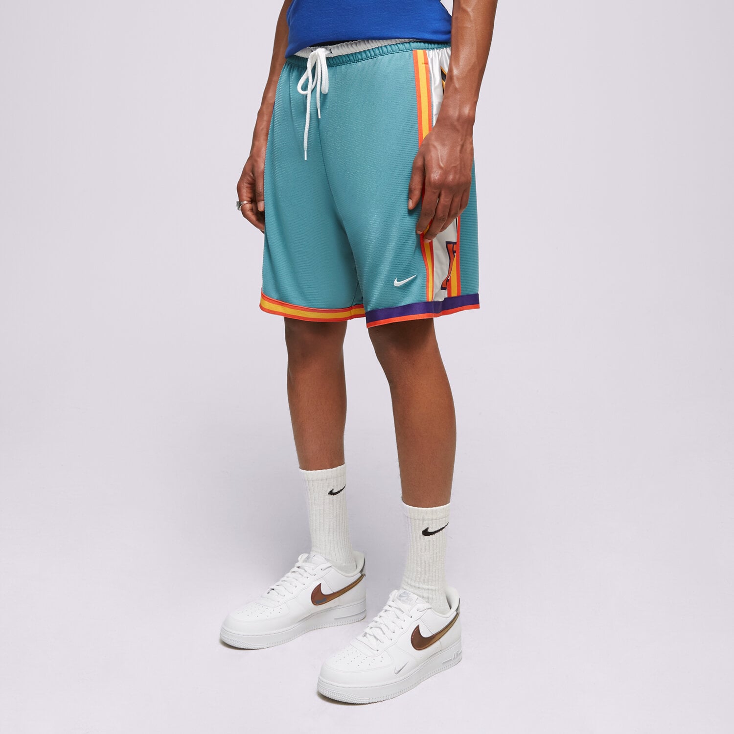 Krótkie spodenki, szorty męskie NIKE SZORTY M NK DF DNA+ 8IN SSNL NBA DX0255-379 MULTICOLOR