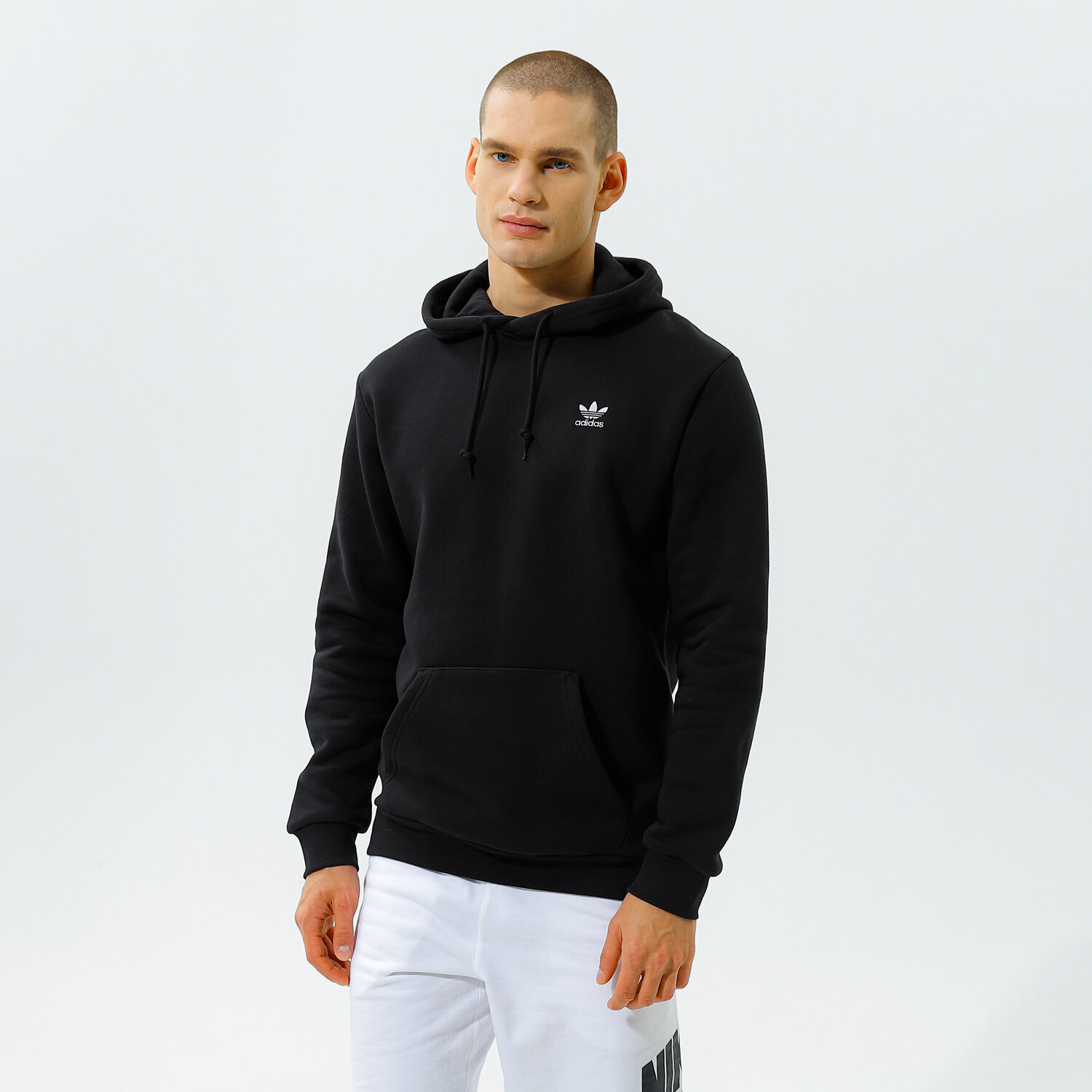 Bluza męska ADIDAS BLUZA Z KAPTUREM TREFOIL ESSENTIAL HOODIE H34652 CZARNY