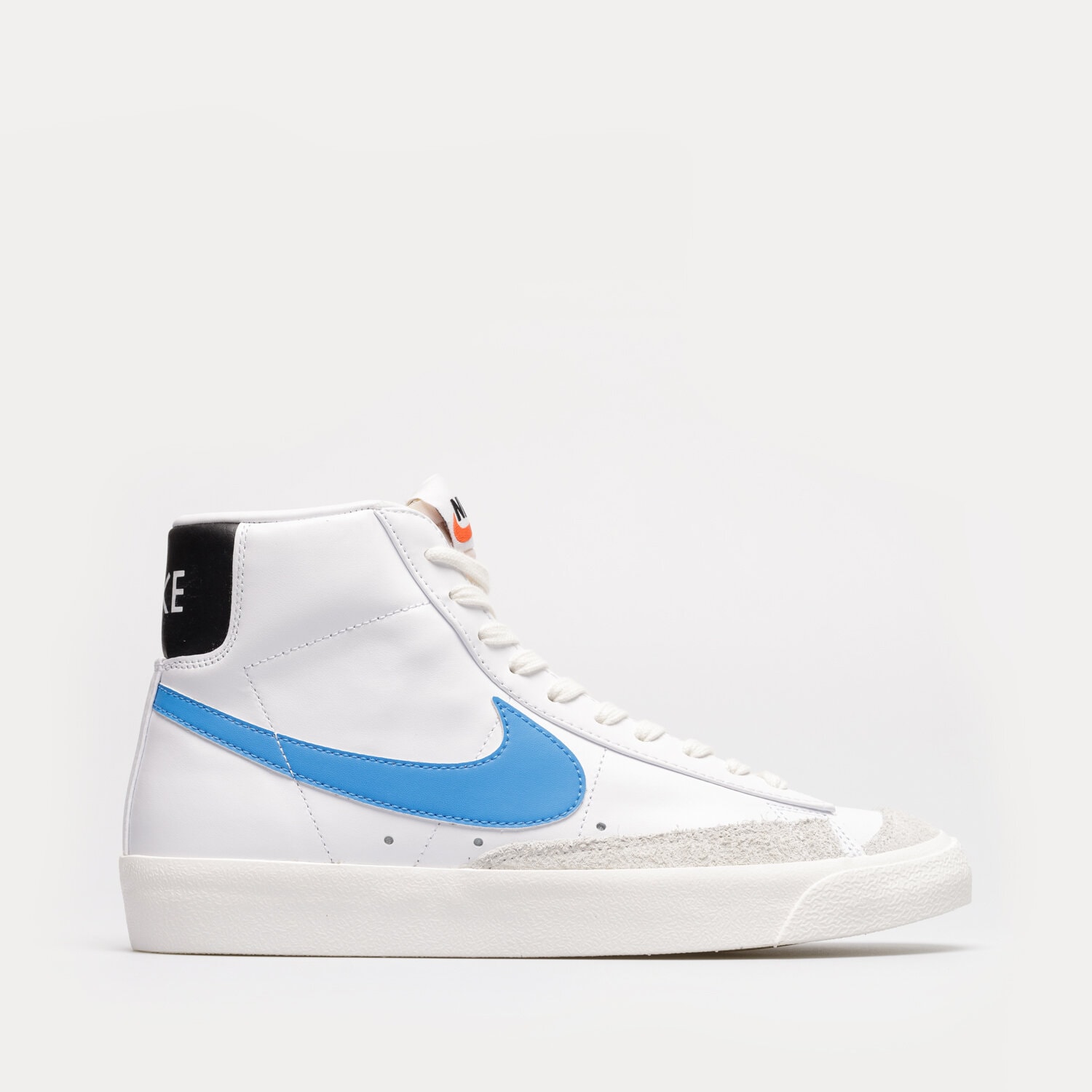 Buty sneakersy męskie NIKE BLAZER MID '77 BQ6806-118 BIAŁY