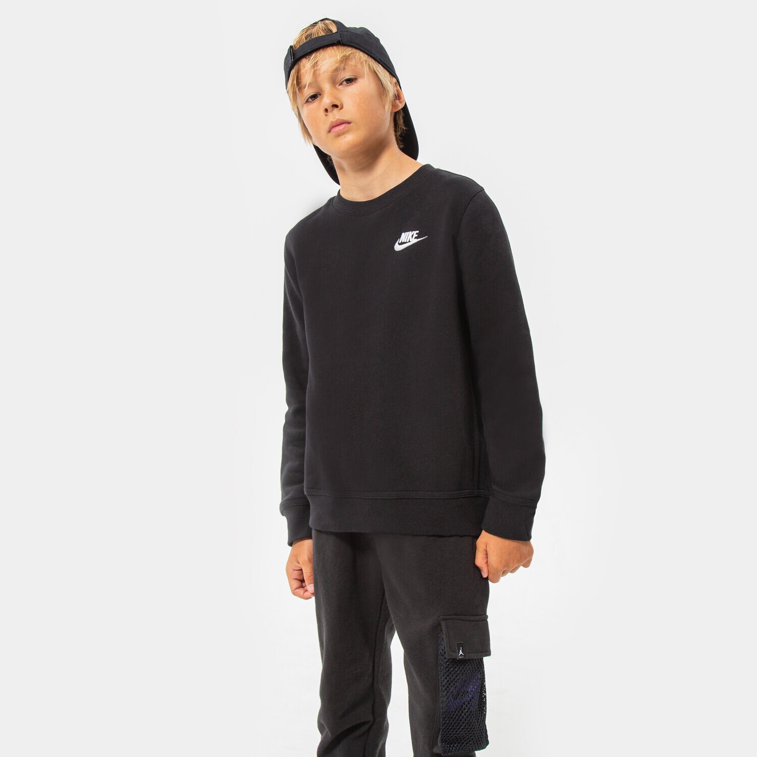 Sportowa bluza dziecięca NIKE BLUZA B NSW CLUB CREW BB BOY DV1234-010 CZARNY