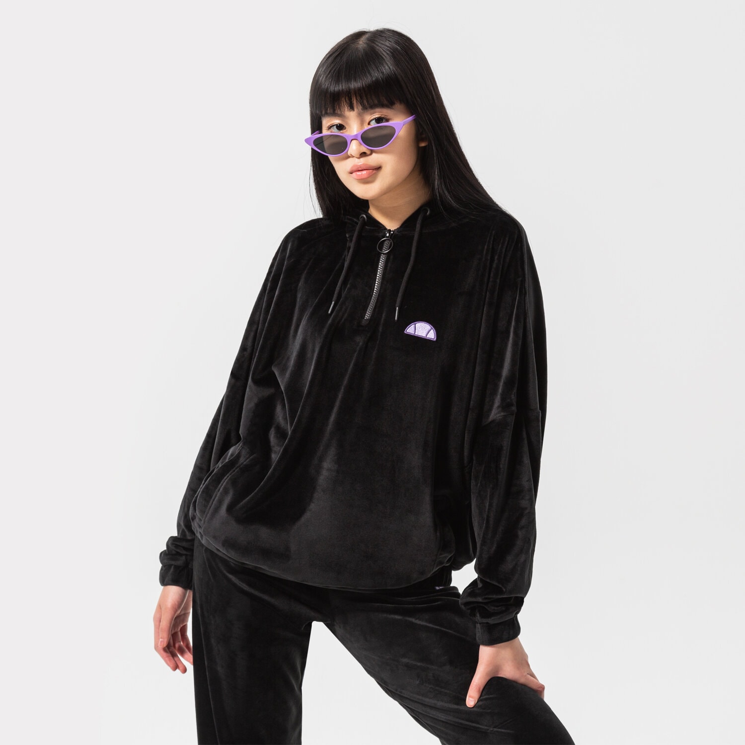 Bluza damska ELLESSE BLUZA Z KAPTUREM GENE SWEATSHIRT WSHD BLK SGM14167079 CZARNY