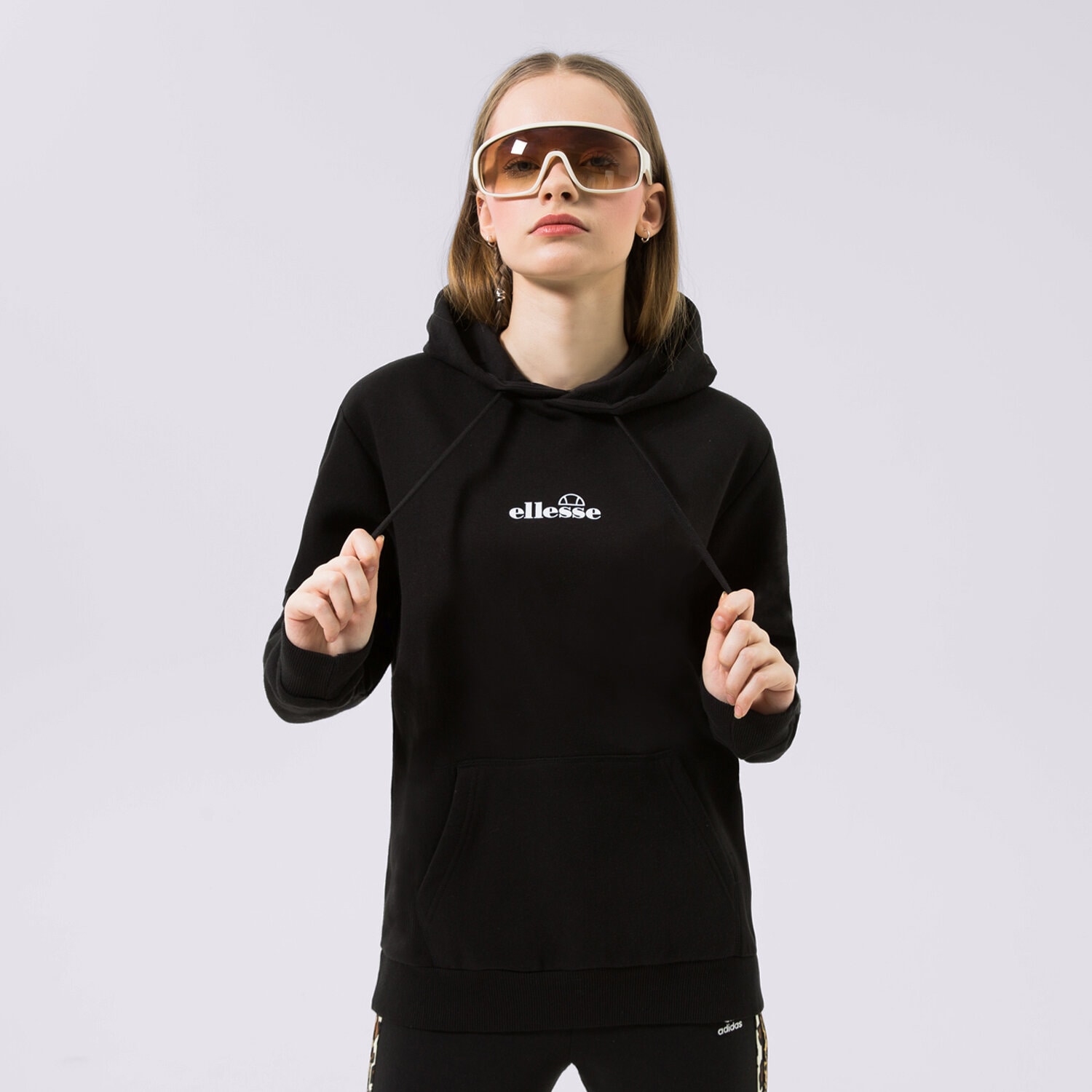 Bluza damska ELLESSE BLUZA Z KAPTUREM JAZANA OH HOODY BLK SGP16460011 CZARNY