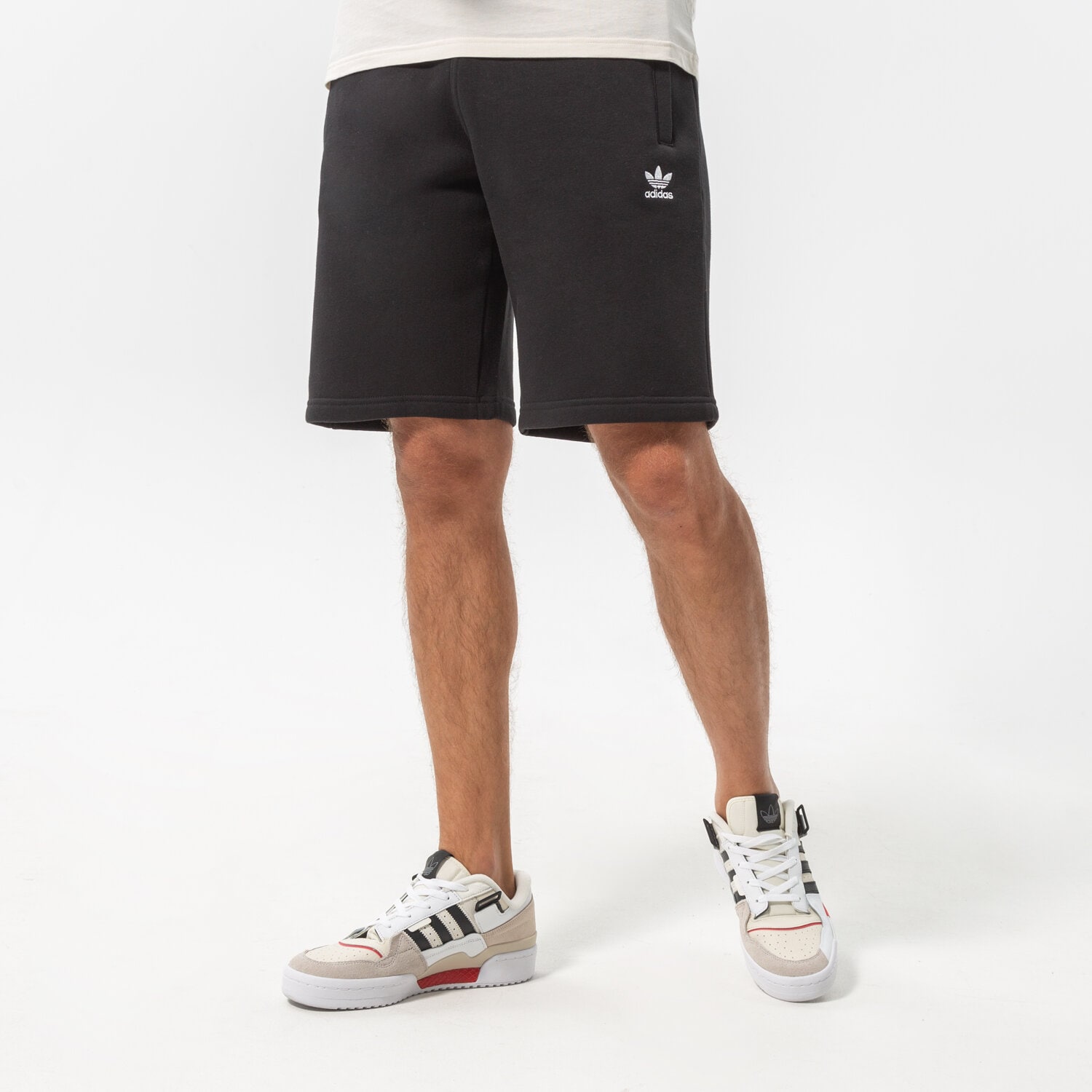 Krótkie spodenki, szorty męskie ADIDAS SZORTY ADICOLOR ESSENTIALS TREFOIL H34681 CZARNY