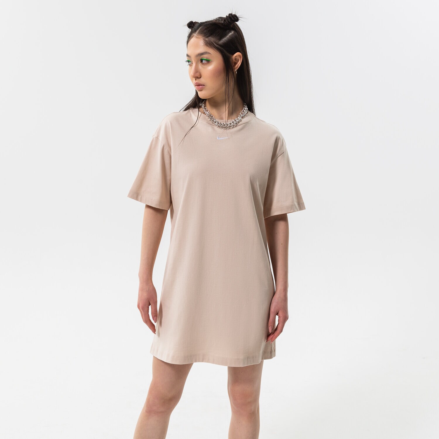 Modna sukienka sportowa NIKE SUKIENKA SPORTSWEAR ESSENTIAL CJ2242-126 BEŻOWY