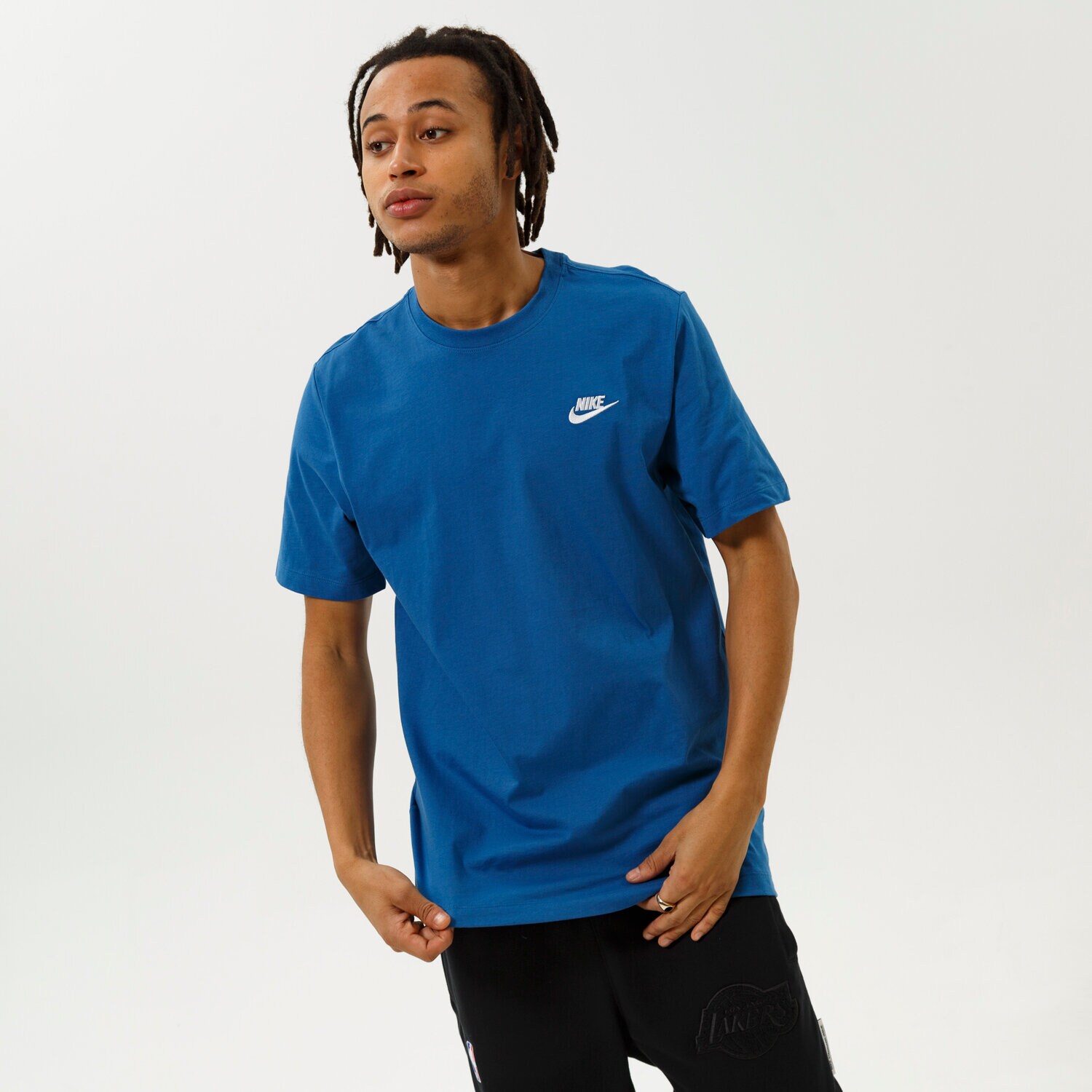 Koszulka, t-shirt sportowy męski NIKE T-SHIRT SPORTSWEAR CLUB AR4997-407 NIEBIESKI