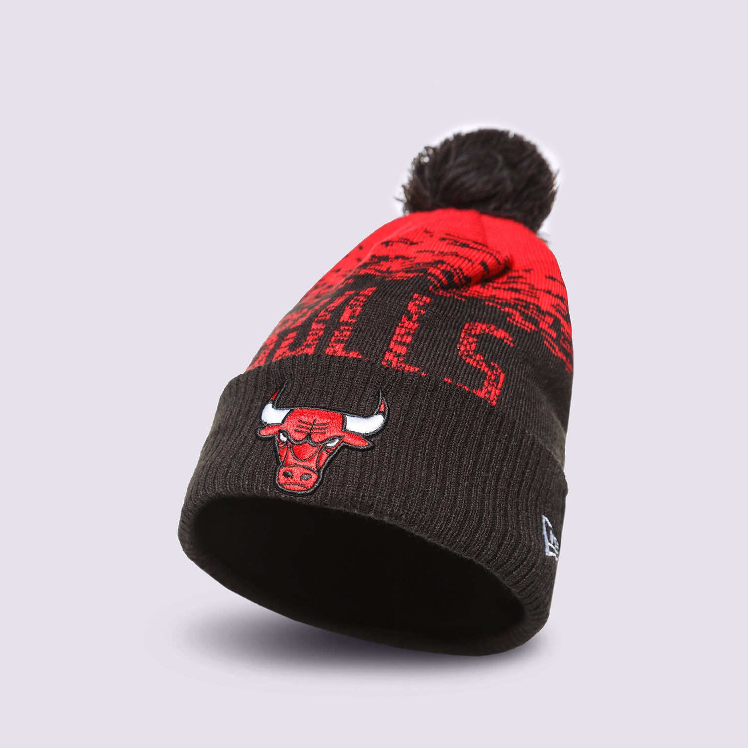 Czapka zimowa męska NEW ERA NBA CHICAGO BULLS POM BEANIE HAT CHICAGO BULLS OTC 12122723 CZARNY