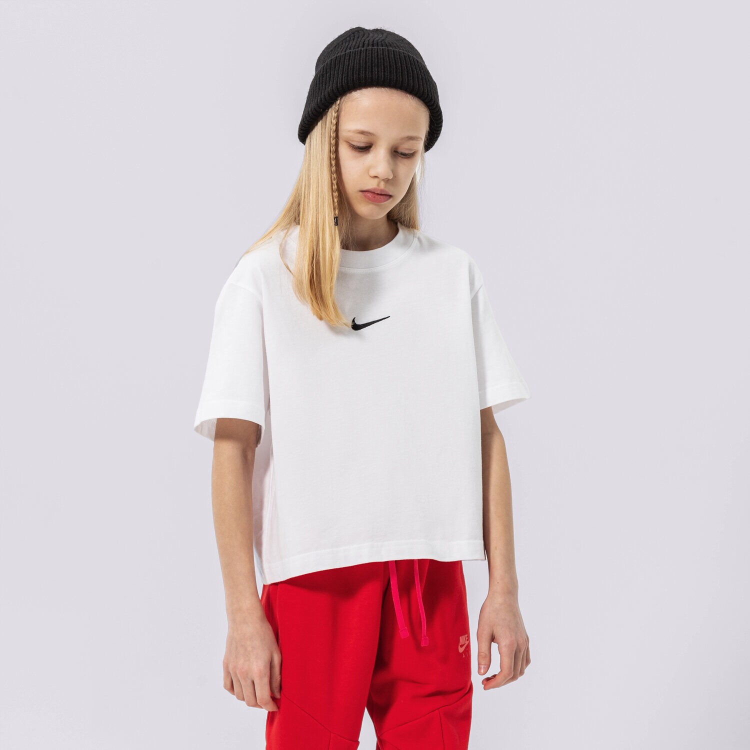 Koszulka, t-shirt dla dzieci NIKE GIRLS' ESSENTIAL BOXY T SHIRT JUNIOR GIRL DH5750-100 BIAŁY