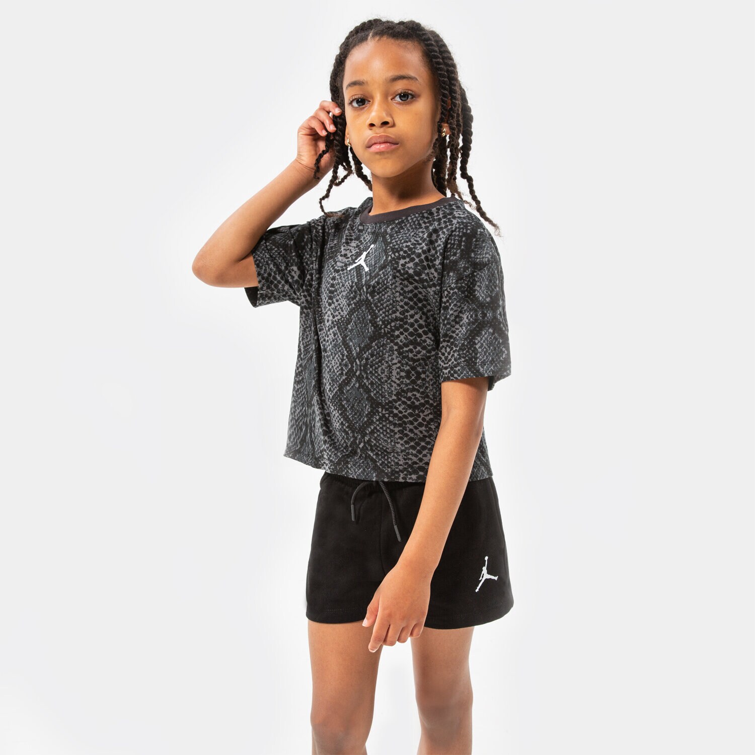 Koszulka, t-shirt dla dzieci JORDAN T-SHIRT ESSENTIALS SNAKE TEE GIRL 45B313-023 CZARNY