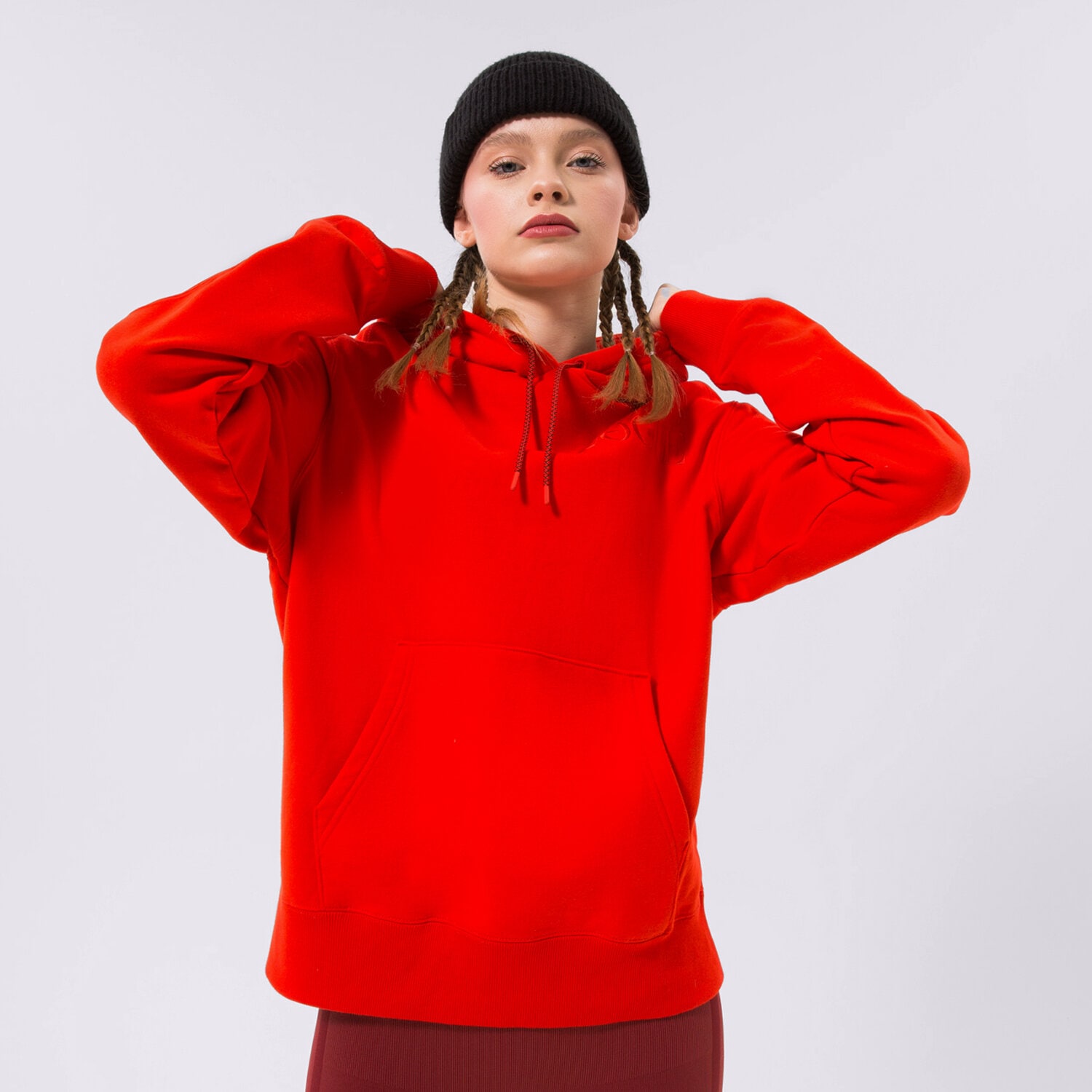 Bluza damska PUMA BLUZA Z KAPTUREM PUMA X VOGUE HOODIE 534690-95 CZERWONY