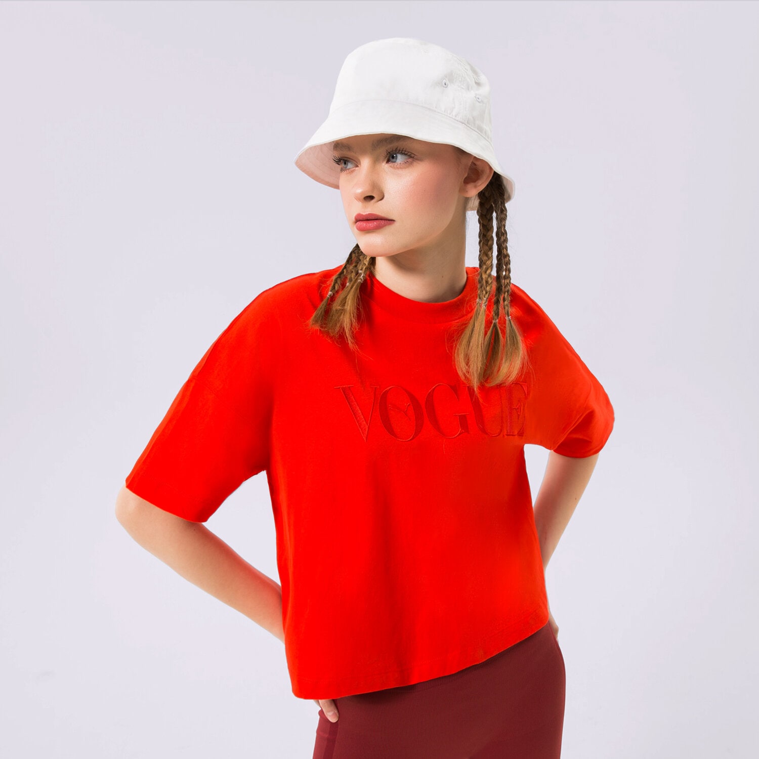 Koszulka, t-shirt damski PUMA T-SHIRT PUMA X VOGUE GRAPHIC TEE 534691-95 CZERWONY