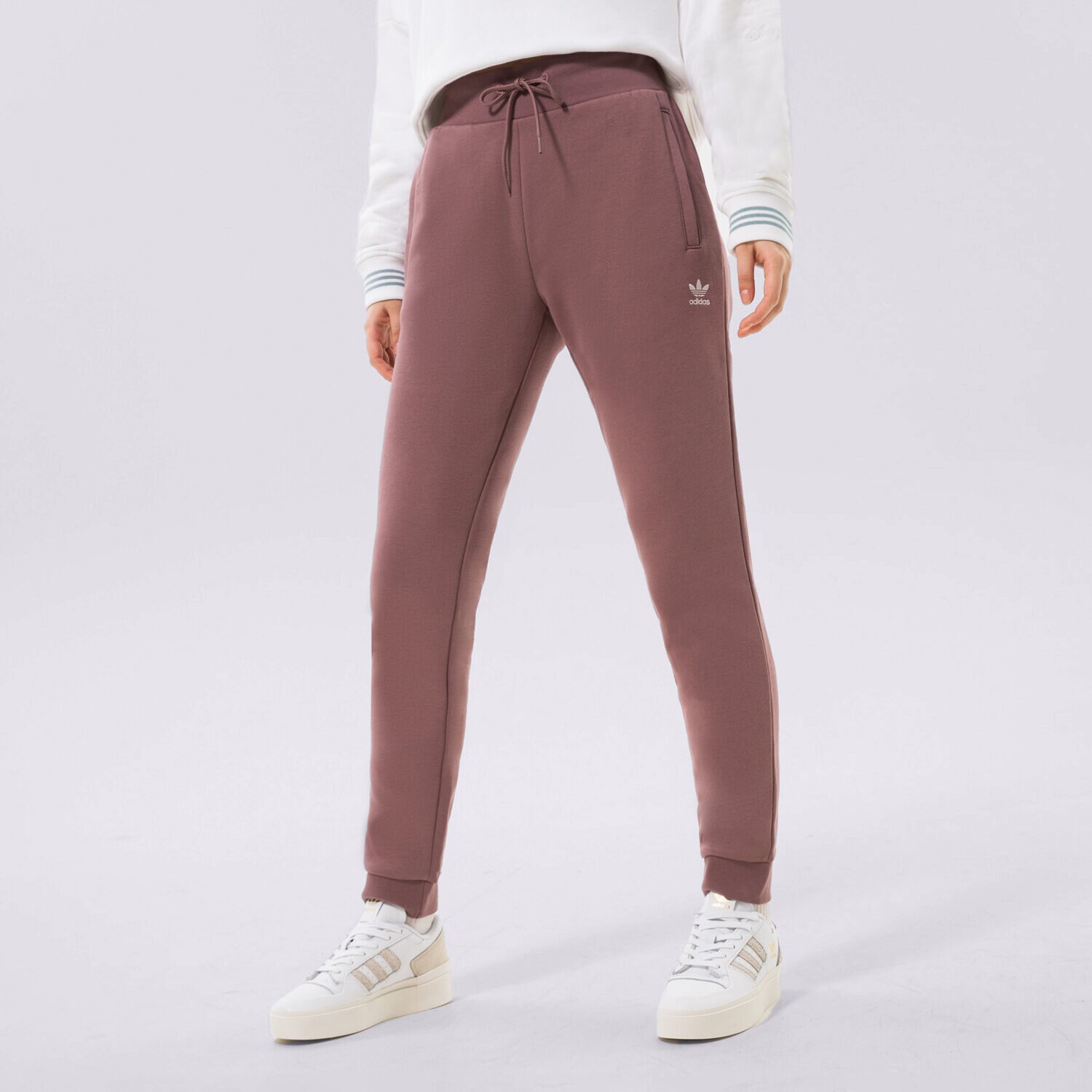 Spodnie sportowe damskie ADIDAS SPODNIE TRACK PANT HM1831 BRĄZOWY