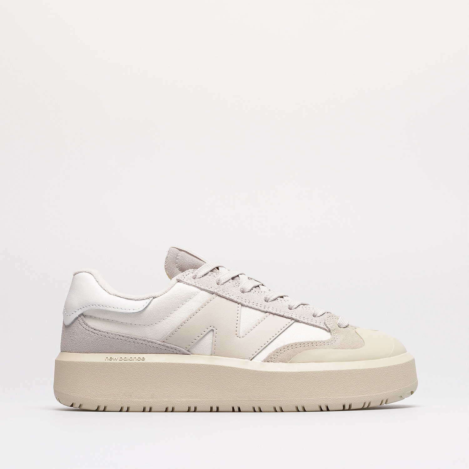 Buty sneakersy damskie NEW BALANCE CT302  CT302PC BEŻOWY