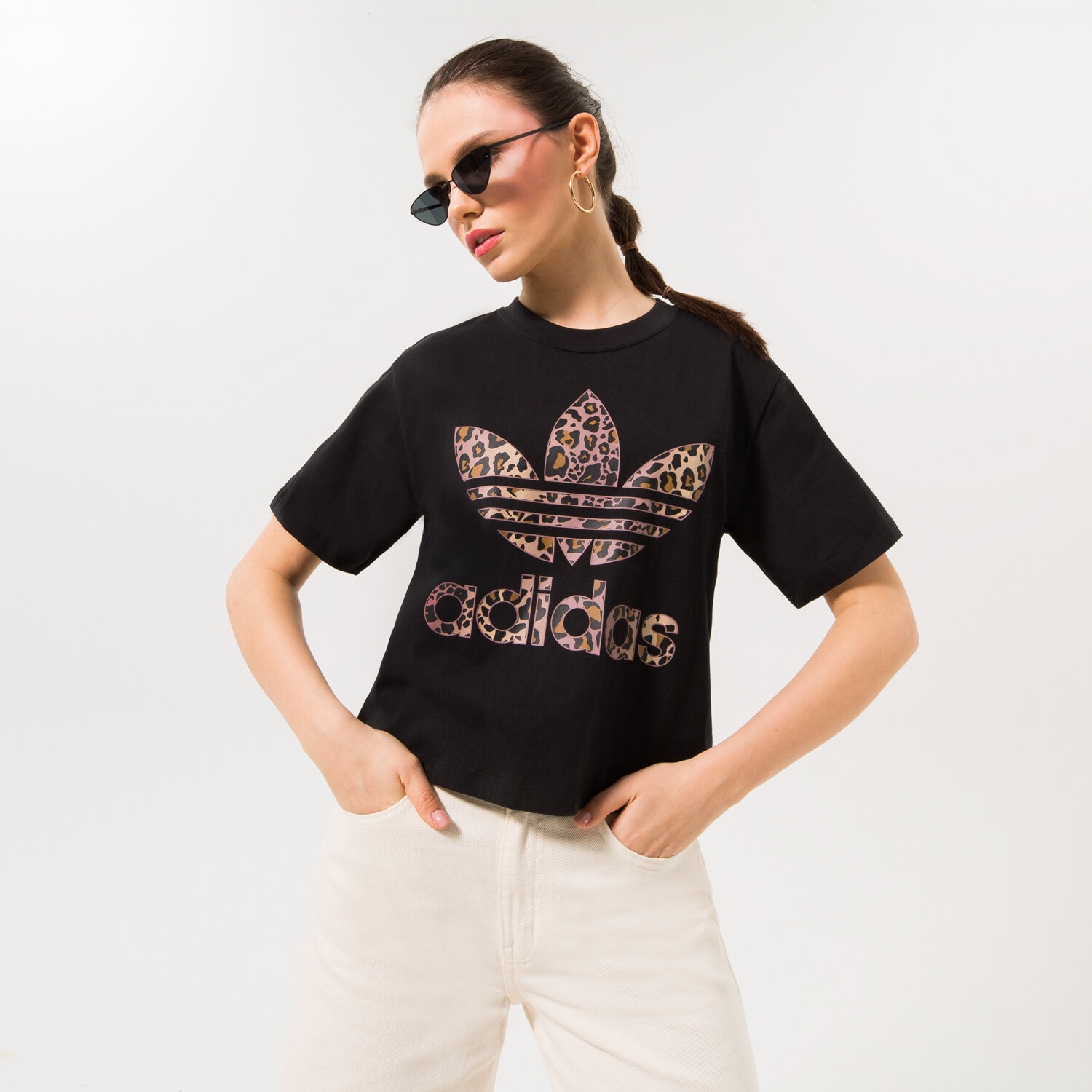 Koszulka, t-shirt damski ADIDAS T-SHIRT LOGO HK5187 CZARNY