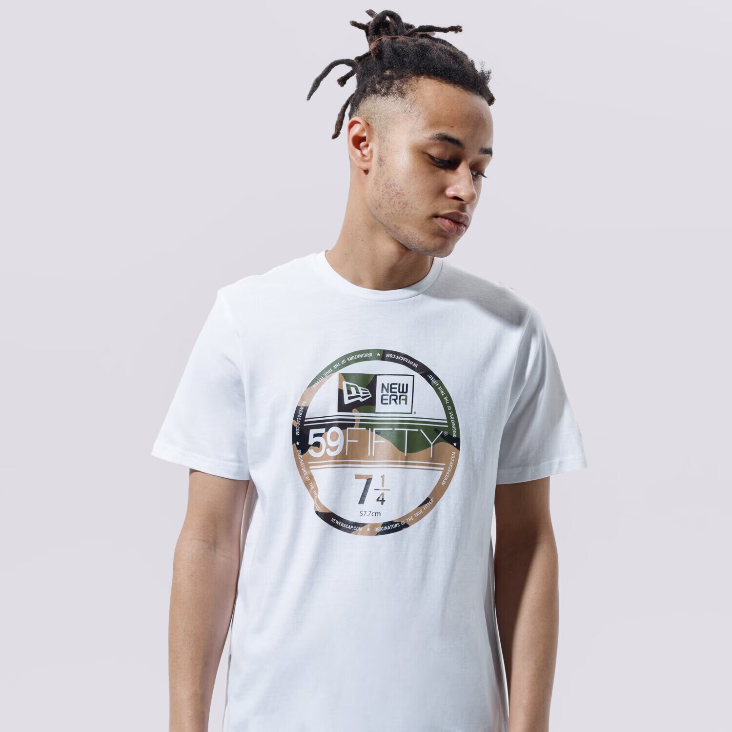 Koszulka, t-shirt sportowy męski NEW ERA T-SHIRT VISOR STICKER TEE WHT TEE PROGRAM 12506363 BIAŁY