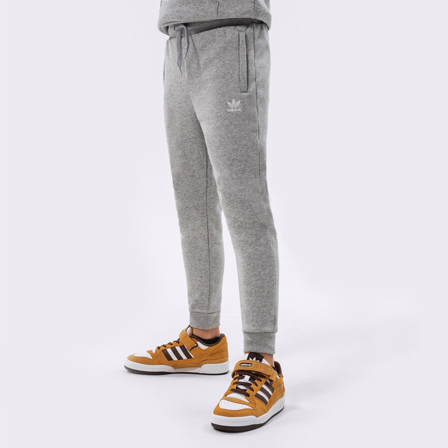 Sportowe spodnie dziecięce ADIDAS SPODNIE PANTS BOY H32407 SZARY