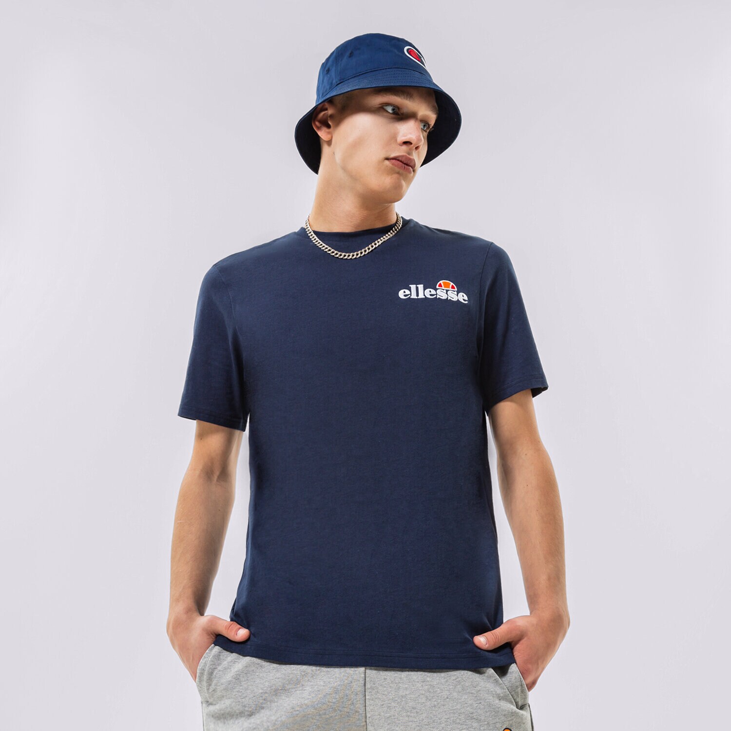 Koszulka, t-shirt sportowy męski ELLESSE T-SHIRT VOODOO NAVY SHB06835429 GRANATOWY