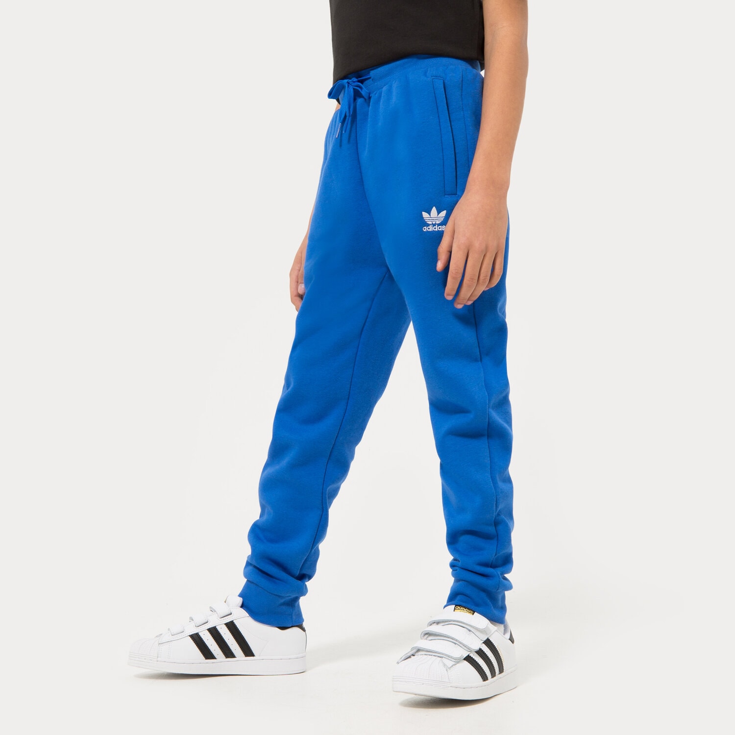 Sportowe spodnie dziecięce ADIDAS SPODNIE PANTS BOY HK2861 GRANATOWY
