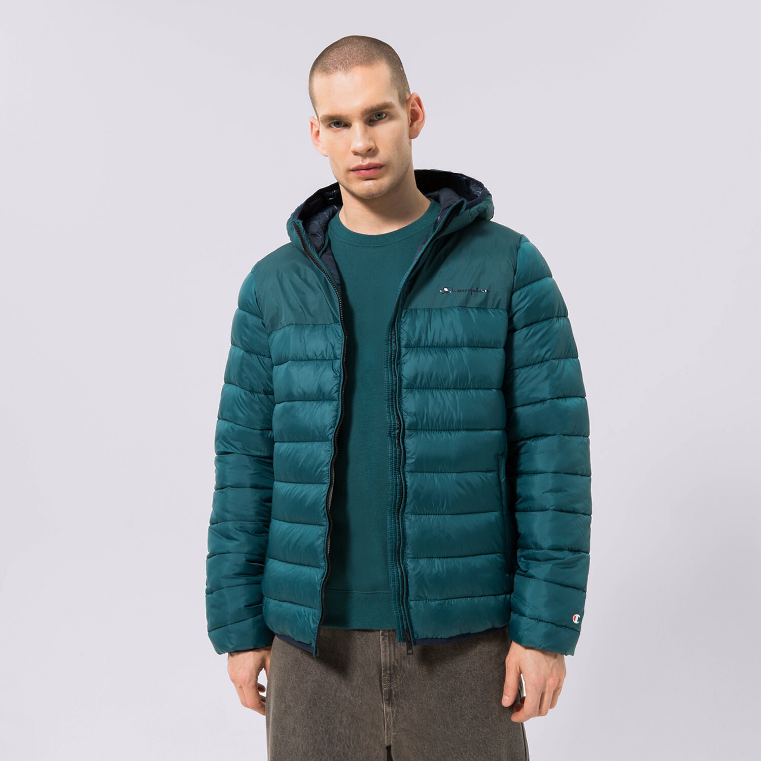 Kurtka zimowa męska CHAMPION KURTKA ZIMOWA HOODED JACKET 218073GS549 ZIELONY
