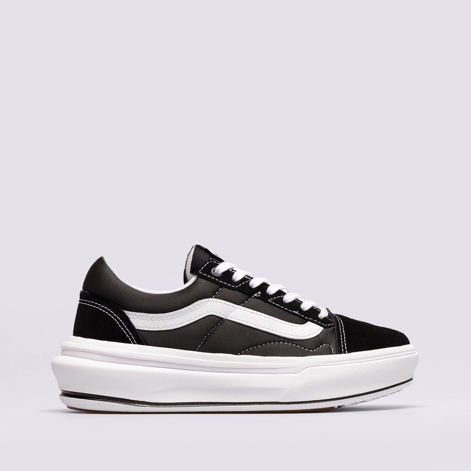 Damskie trampki, tenisówki VANS UA OLD SKOOL OVERT CC VN0A7Q5EBA21 CZARNY