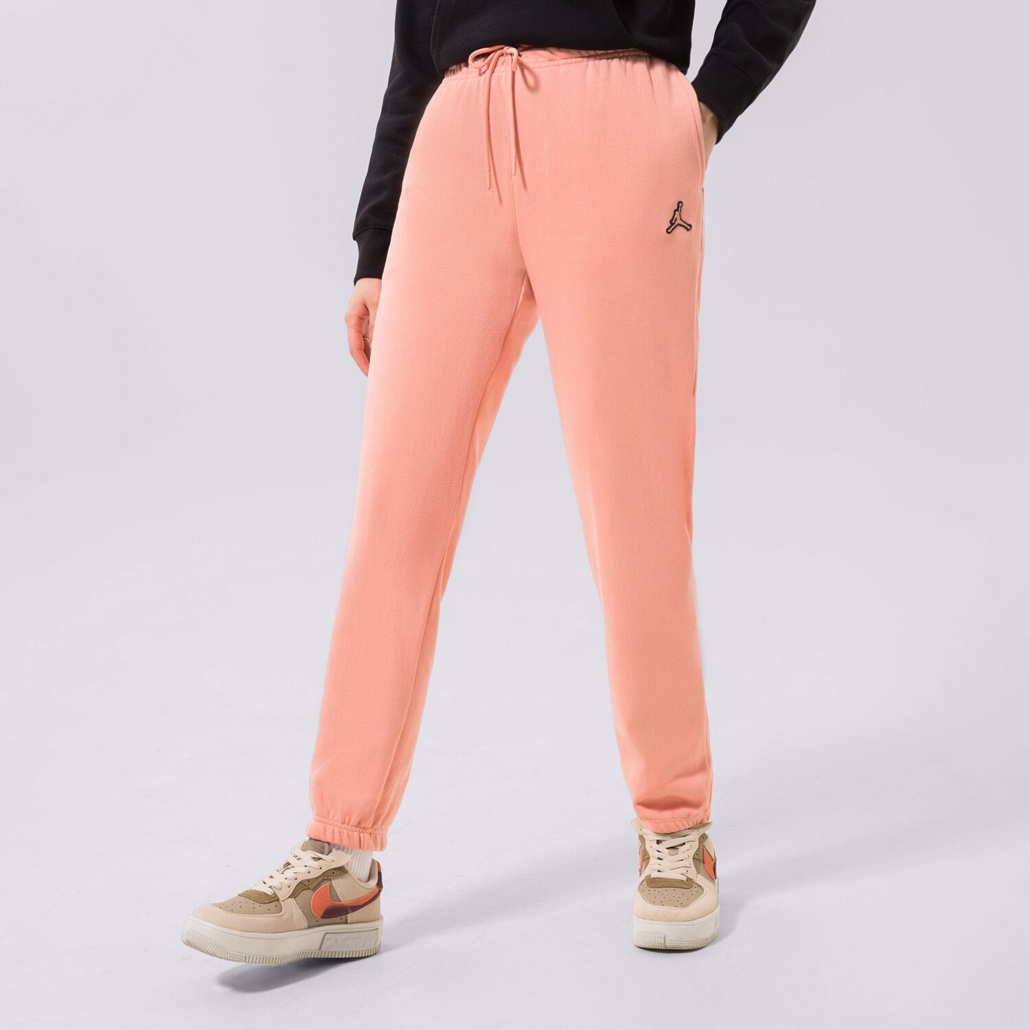 Spodnie sportowe damskie JORDAN SPODNIE W J FLC PANT CORE DN4575-824 RÓŻOWY